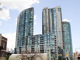 219 Fort York Boulevard 401 #401 — photo 1