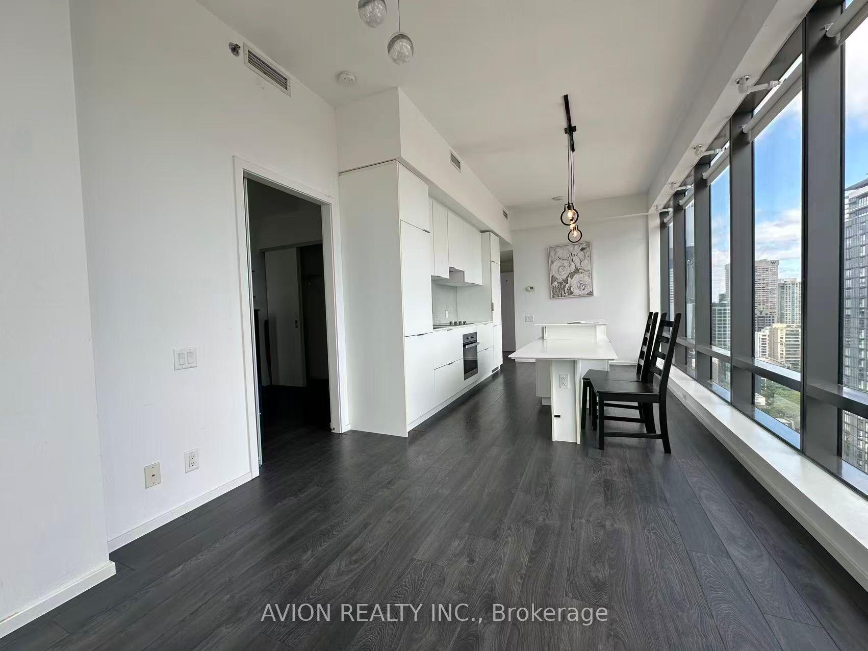 5 St Joseph Street 2502 #2502 — photo 1