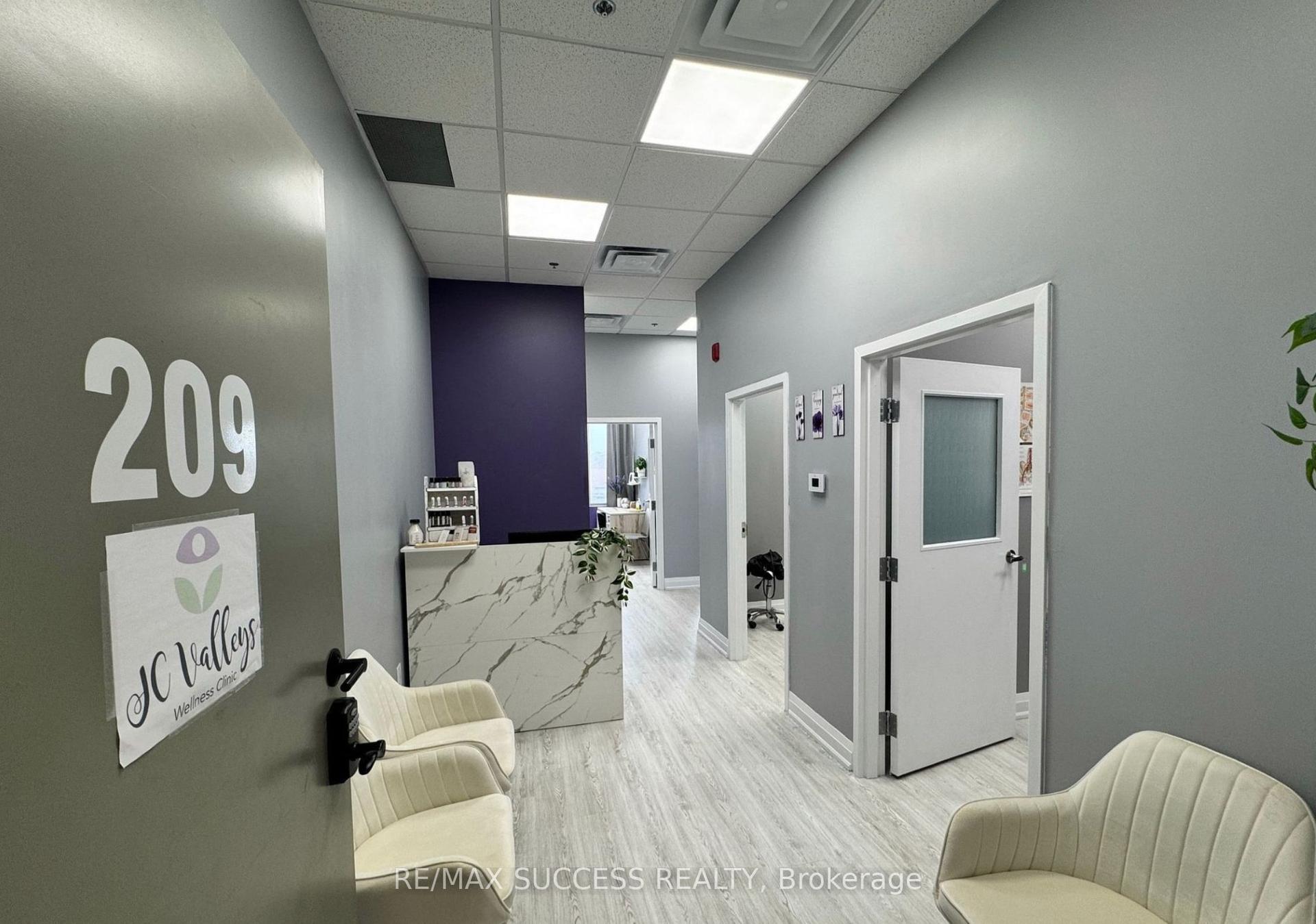 3465 Platinum Drive 209 #209, Mississauga — Commercial for sale, photo 1