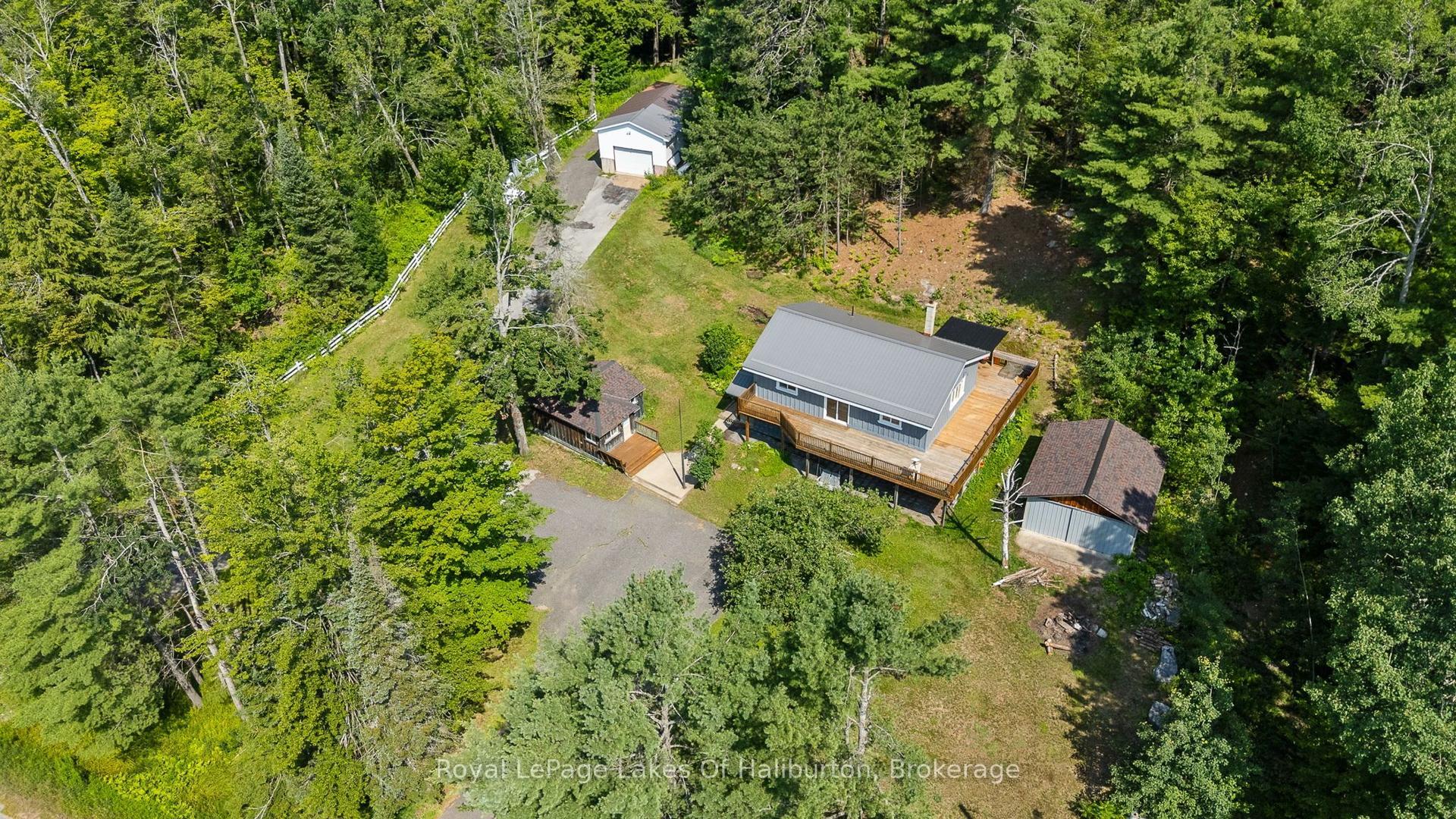 1329 Gelert Road, Minden Hills — Detached for sale, photo 1