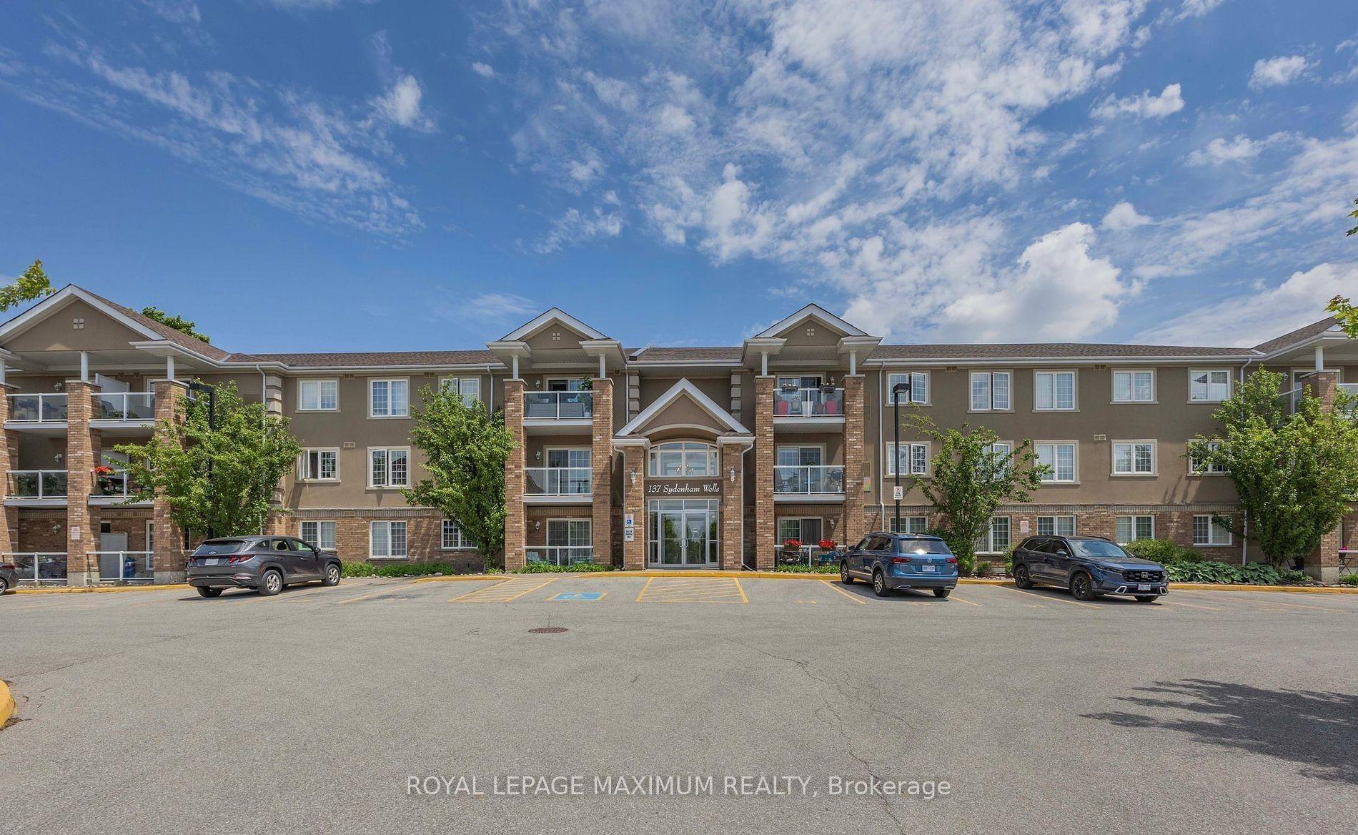 137 Sydenham Wells N/A N 29 #29, Barrie — Condo for lease, photo 1