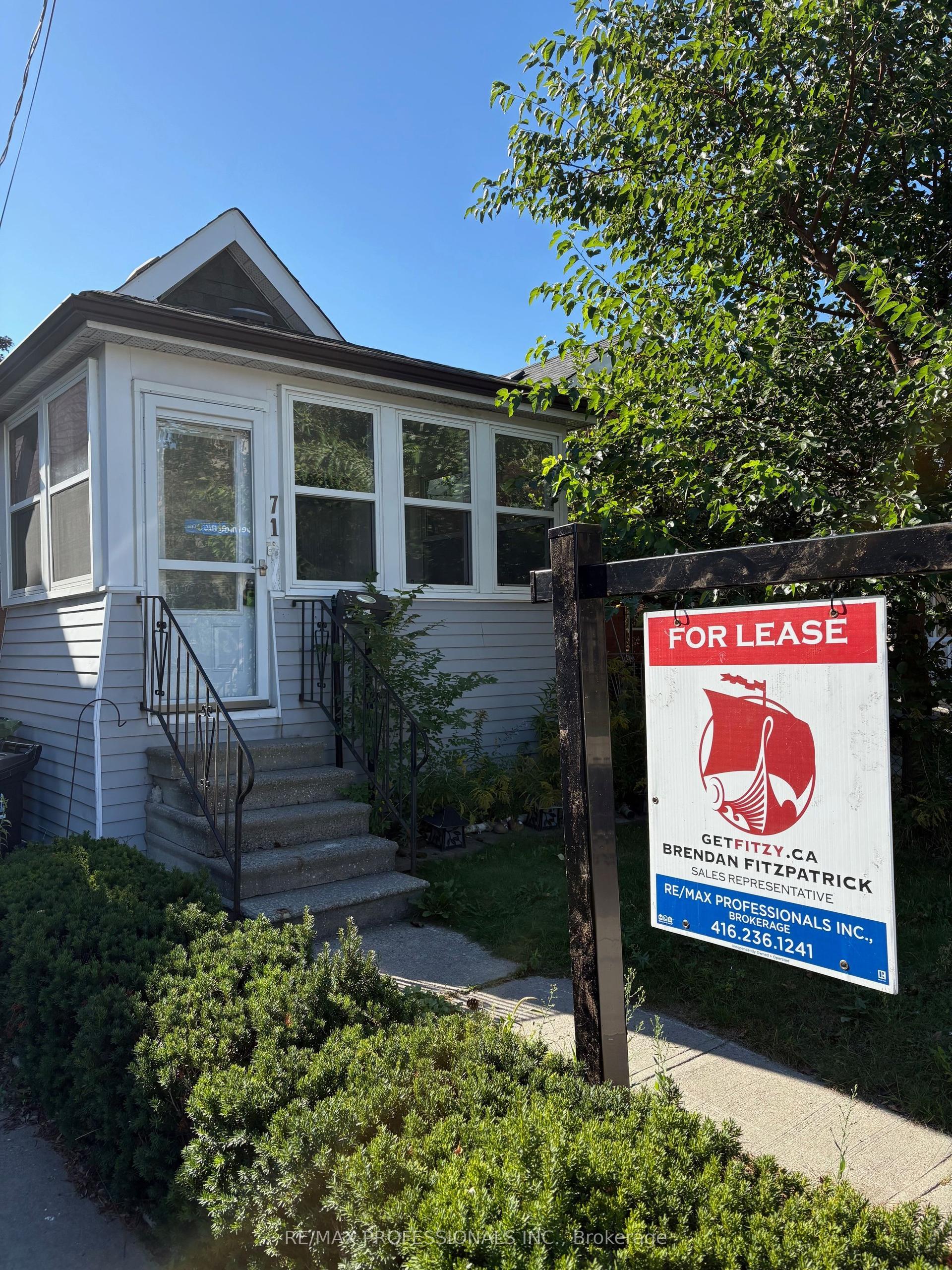 71 Bernice Crescent, Toronto — Detached for lease, photo 1