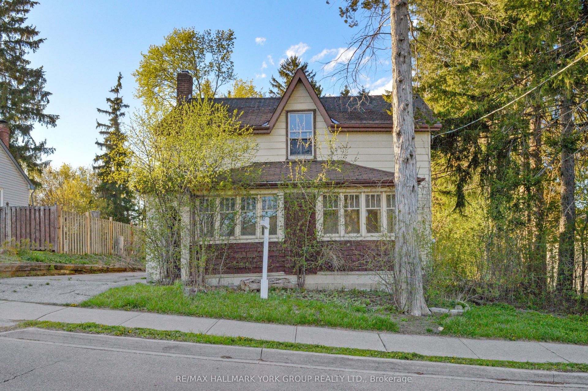 148 Centre Street — photo 1