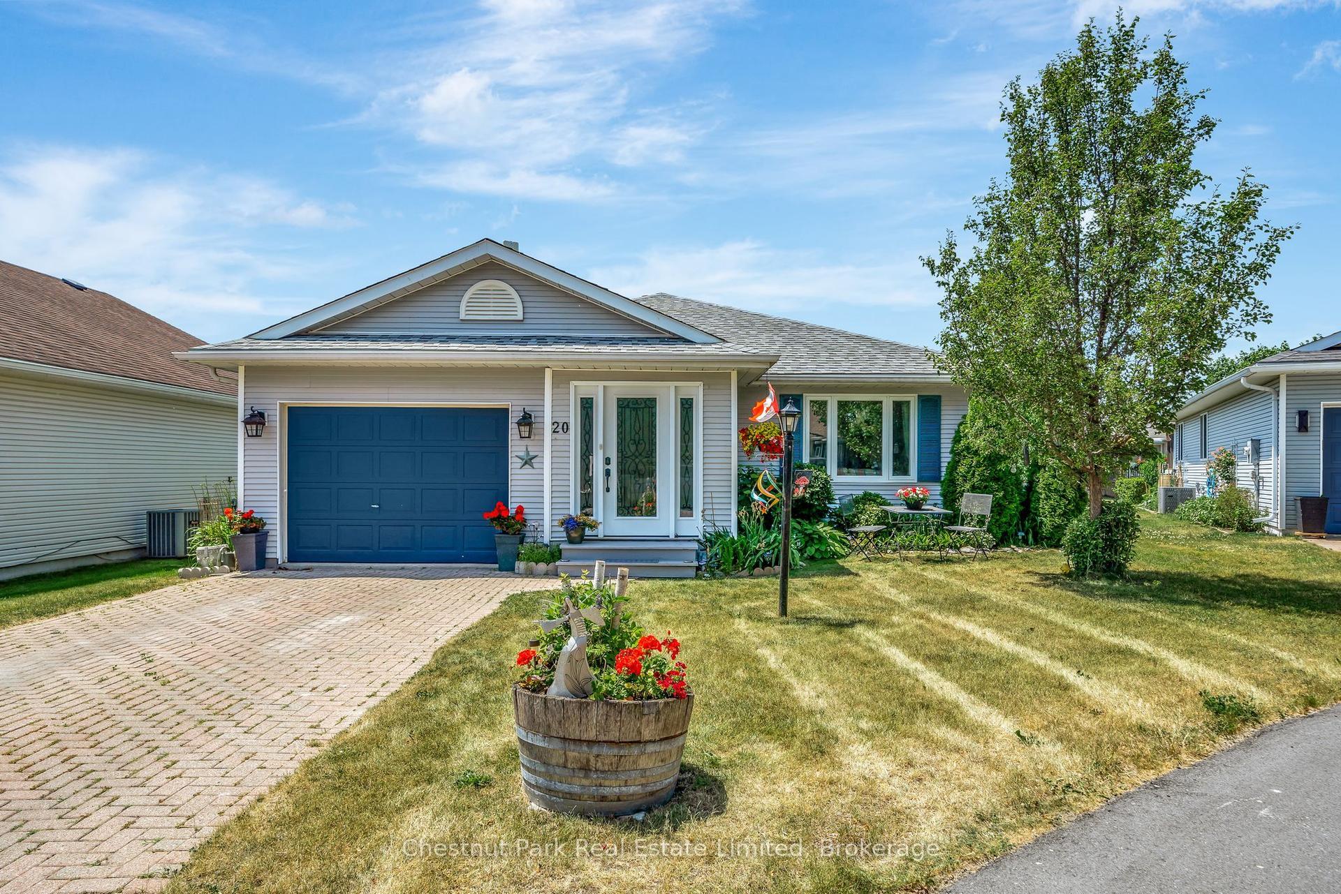 20 Monroe Court, Prince Edward County — Detached for sale, photo 1