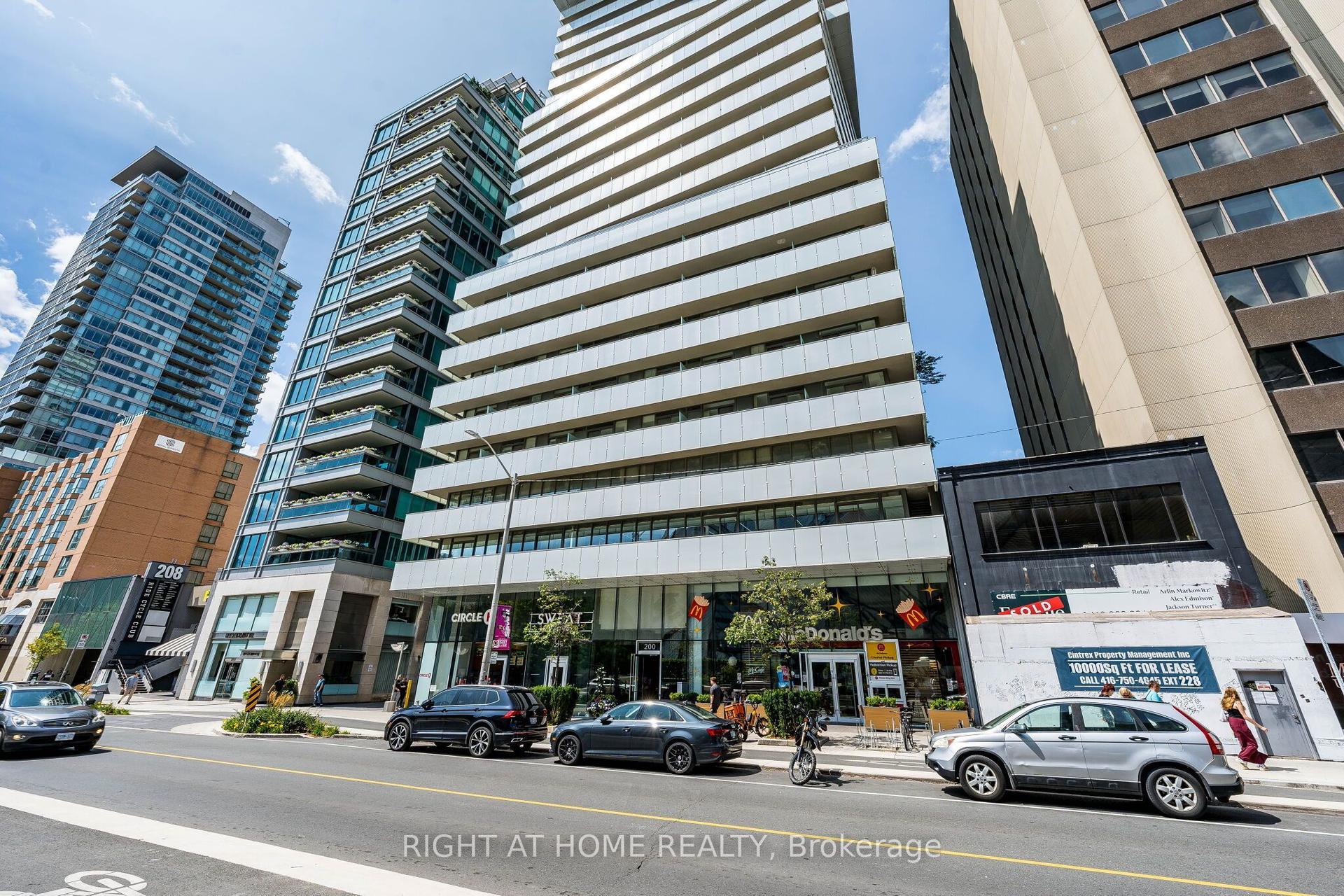 200 W Bloor Street W 1604 #1604, Toronto — Condo for sale, photo 1