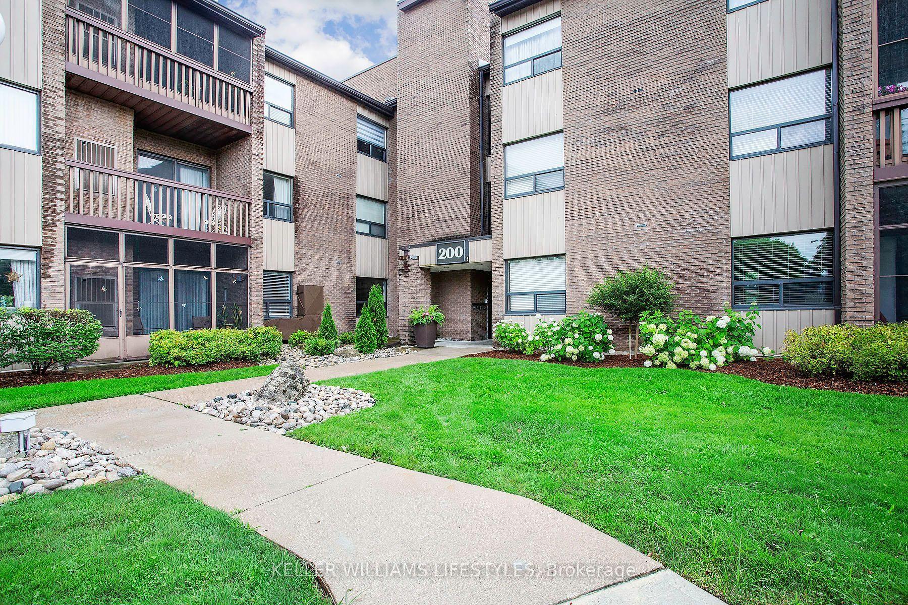 200 Everglade Crescent 104 #104, London North — Condo for sale, photo 1