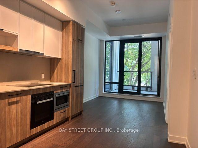91 Montclair Avenue 305 #305, Toronto — Condo for lease, photo 1
