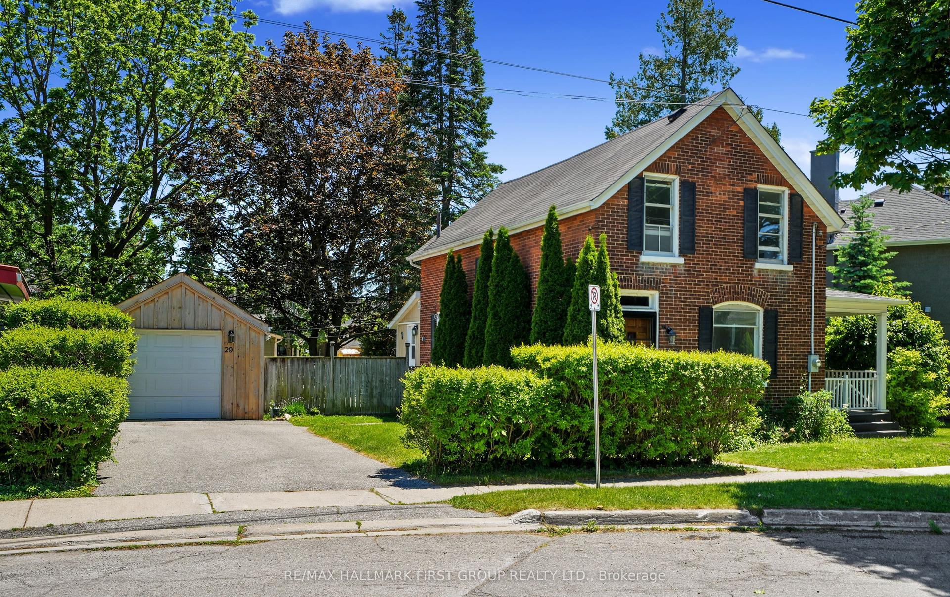 29 Ellen Street — photo 1
