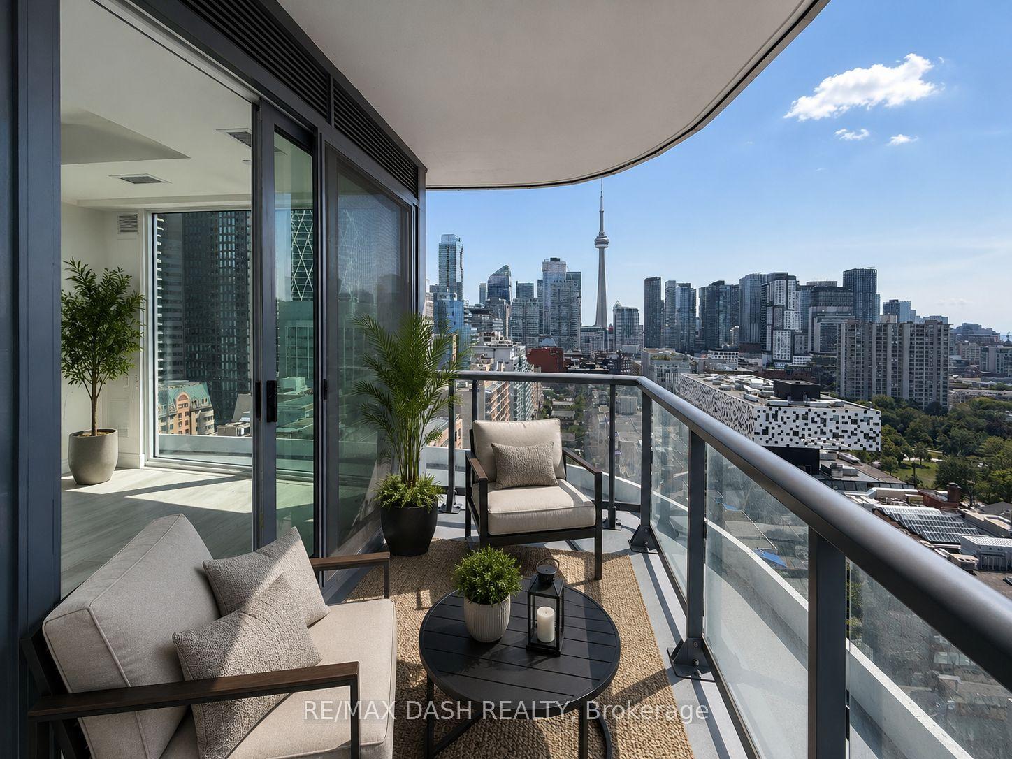 280 Dundas Street W 1810 #1810, Toronto — Condo for lease, photo 1