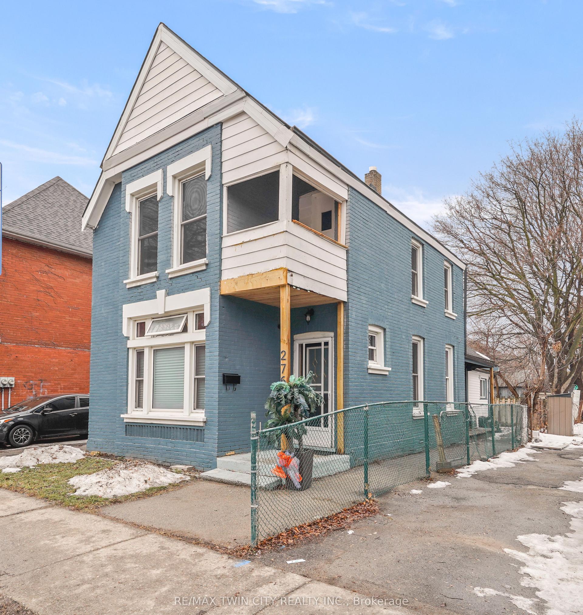 276 Dalhousie Street — photo 1