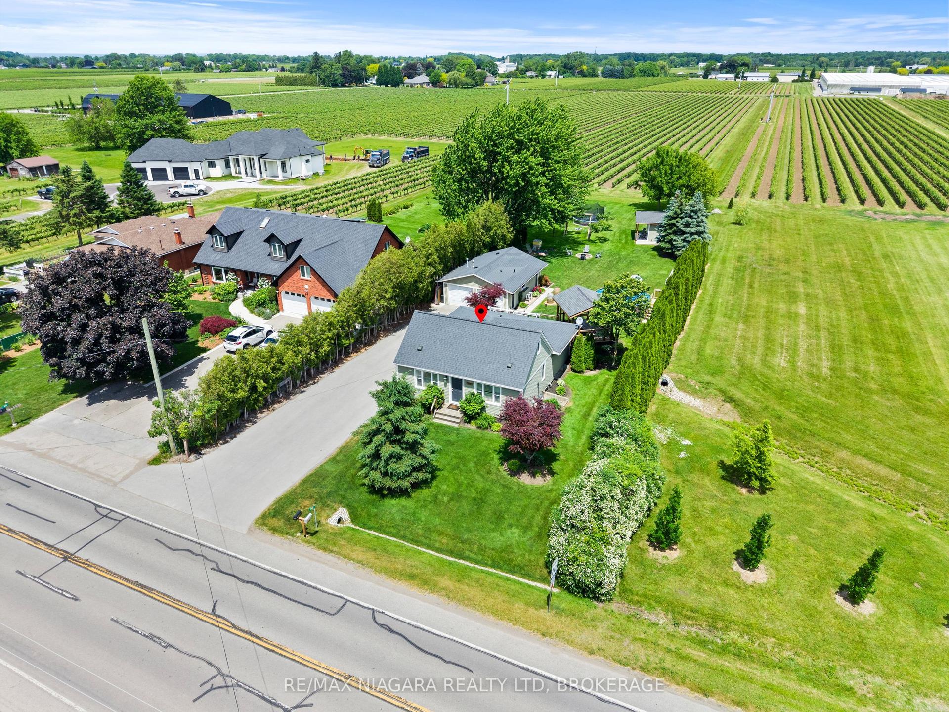 848 East And West Line Road, Niagara-on-the-Lake — Detached for sale, photo 1