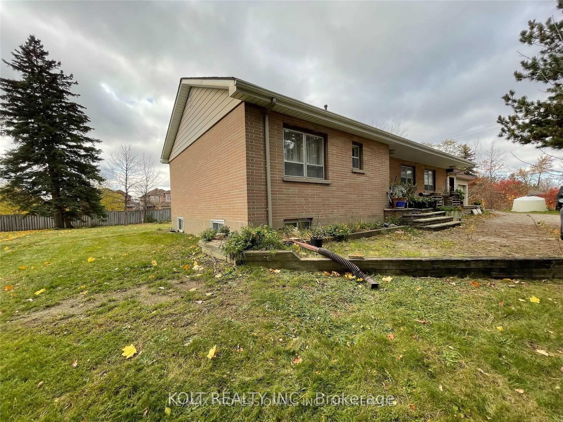 12084 Hurontario Street, Brampton — Detached for lease, photo 1