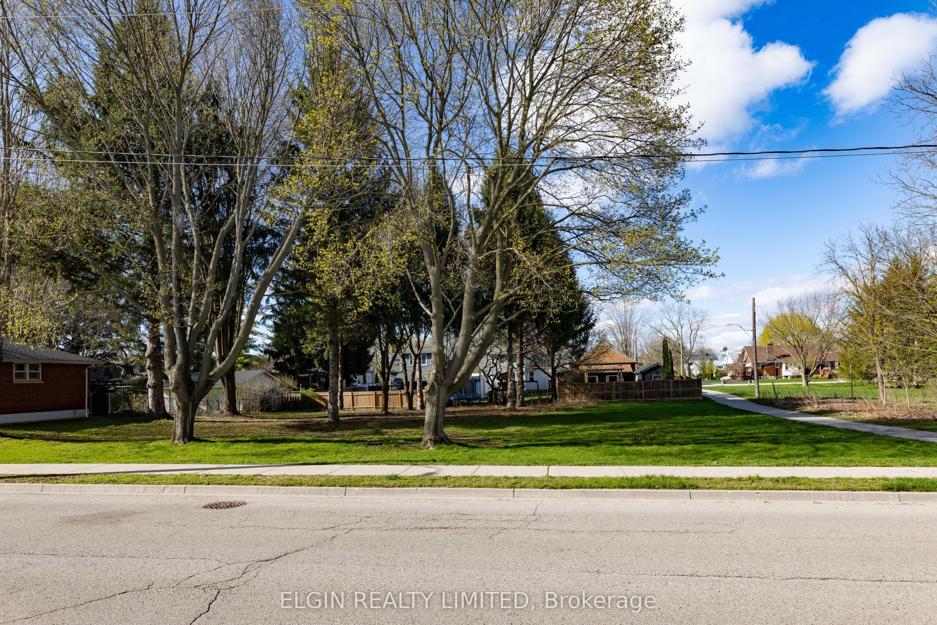 94 Chestnut Street — photo 1