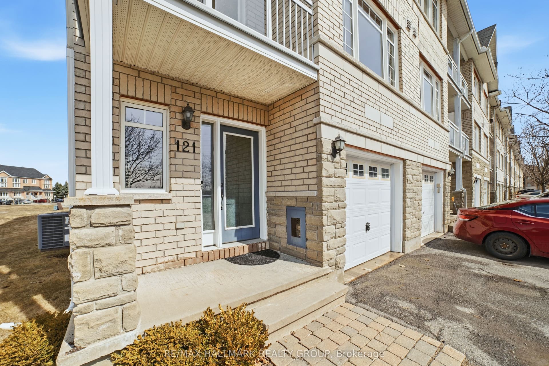 121 Corinth Private — photo 1