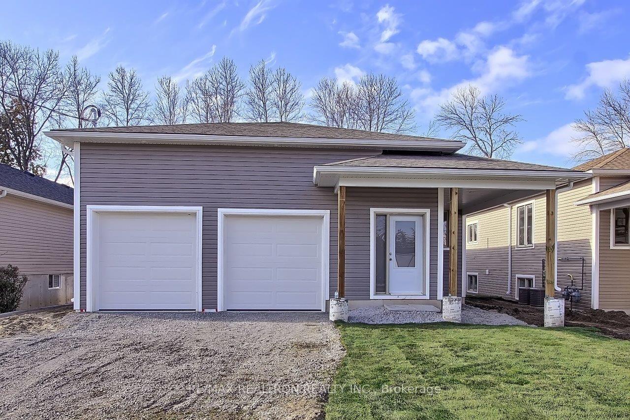 794 Rockaway Road, Georgina — Detached for sale, photo 1