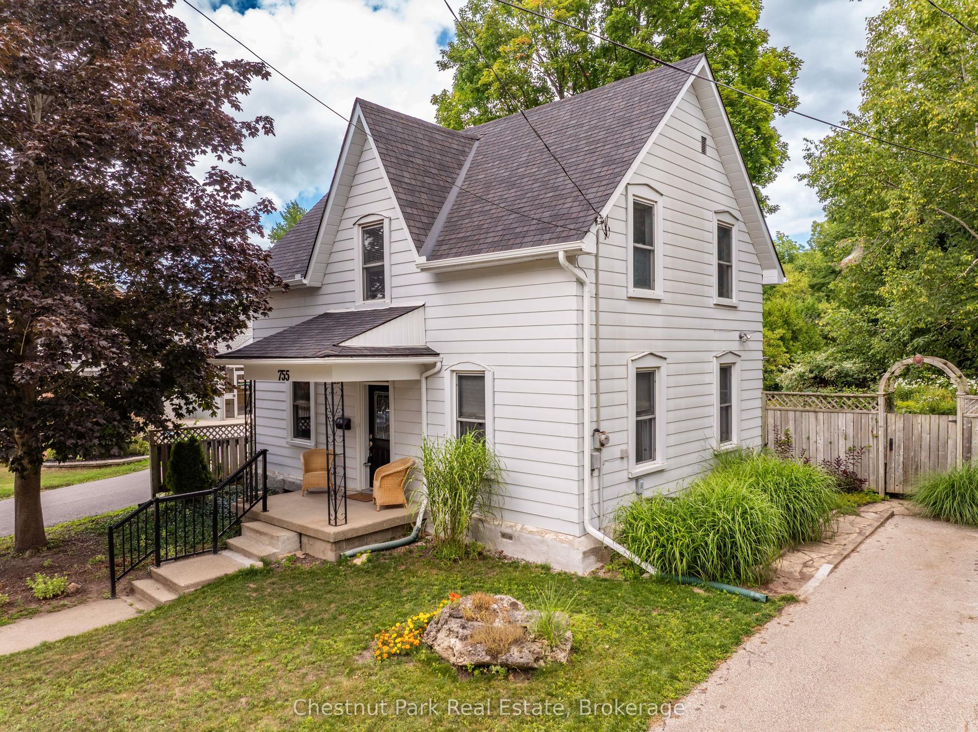 755 4th Avenue E, Owen Sound — Detached for sale, photo 1