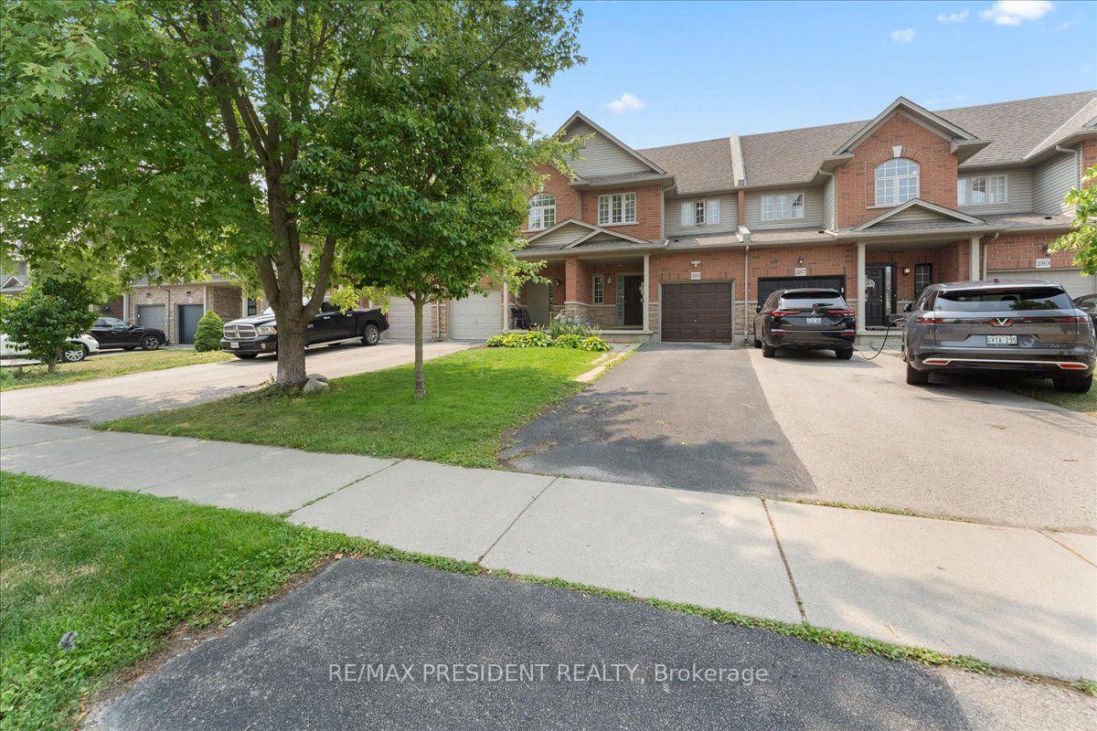 285 Southbrook Drive, Hamilton — Townhouse for sale, photo 1