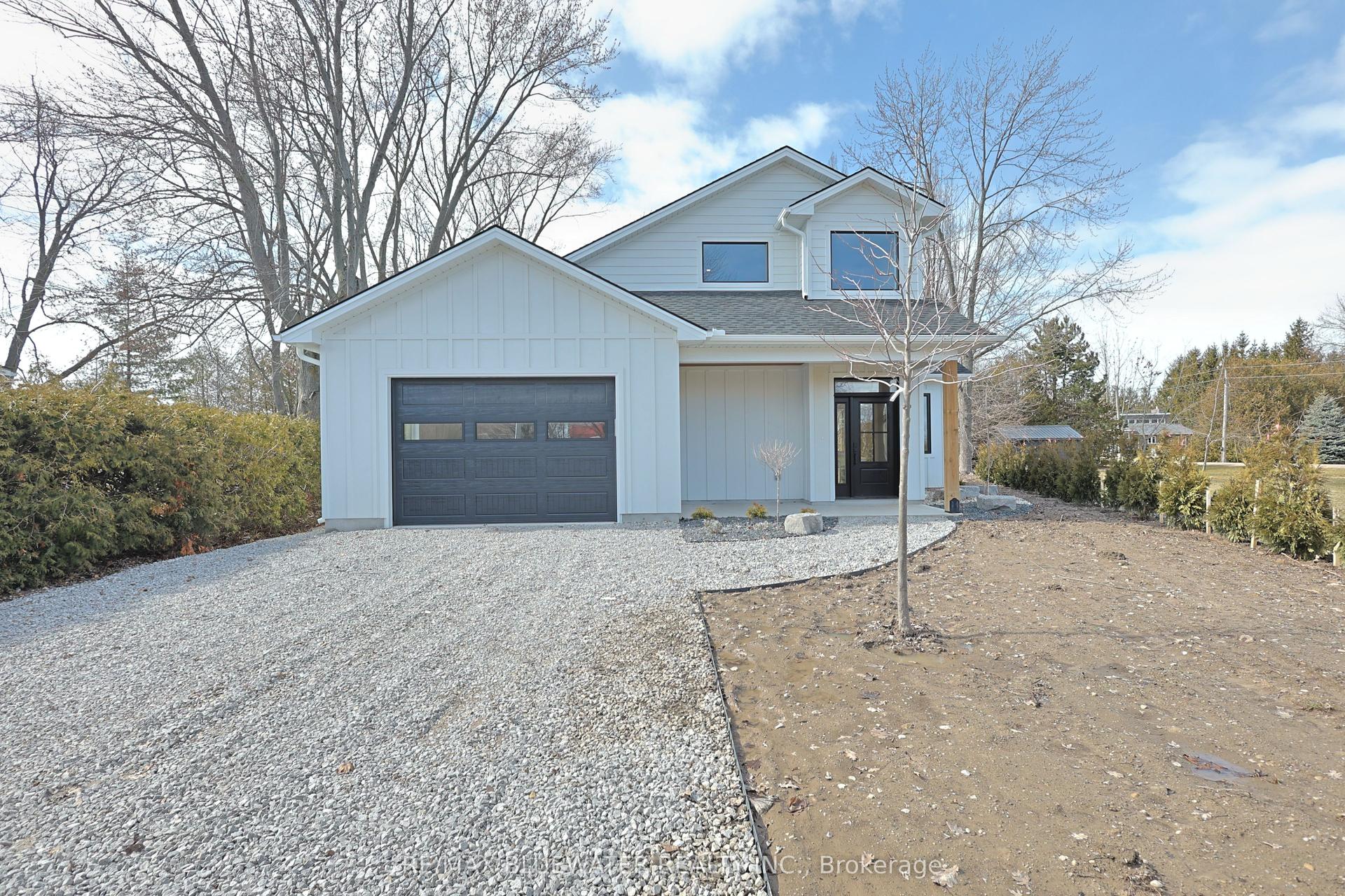 72623 Stanley Street — photo 1