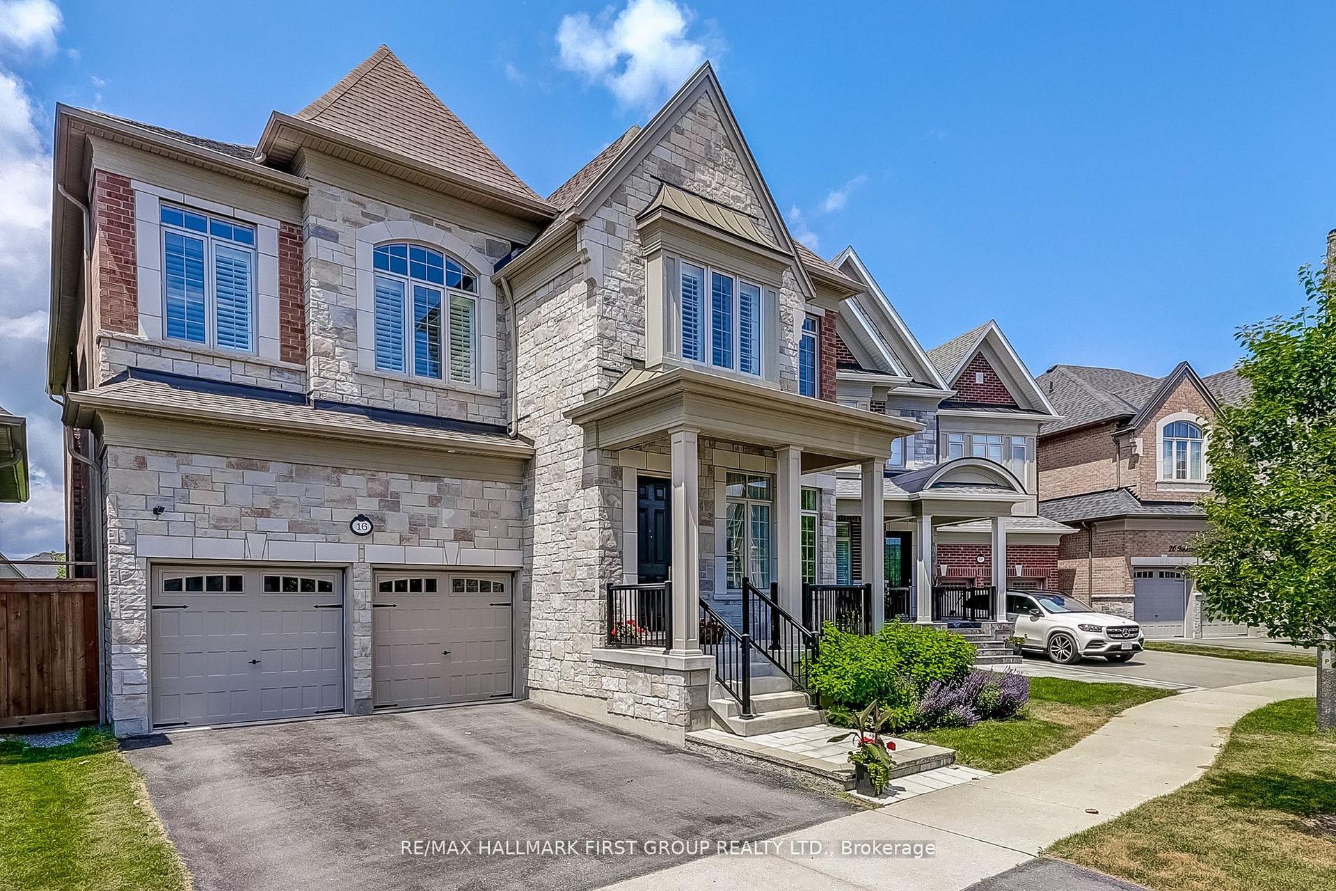 16 Beaverdams Drive — photo 1