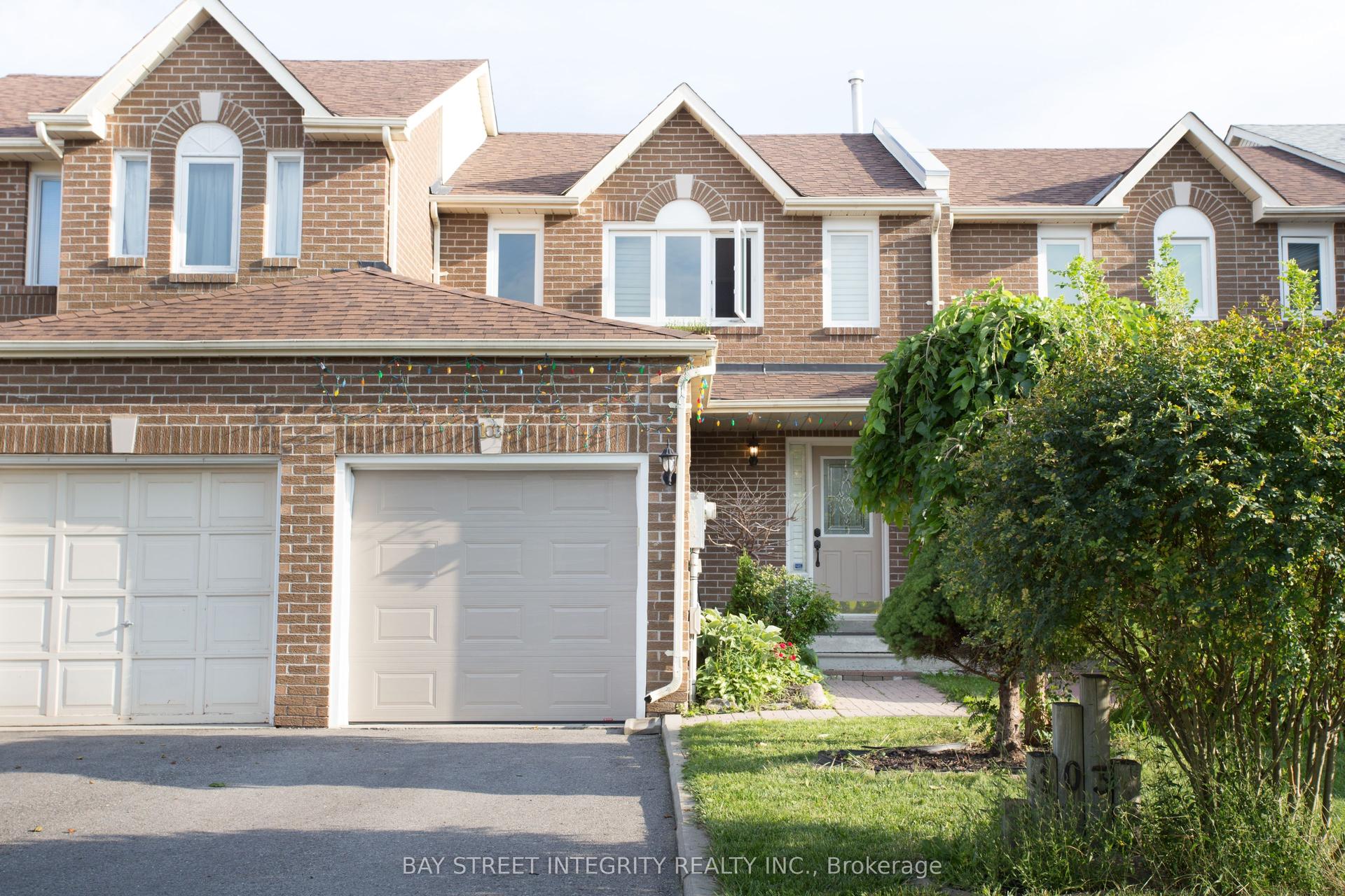 103 Rose Branch Drive, Richmond Hill — Townhouse for lease, photo 1