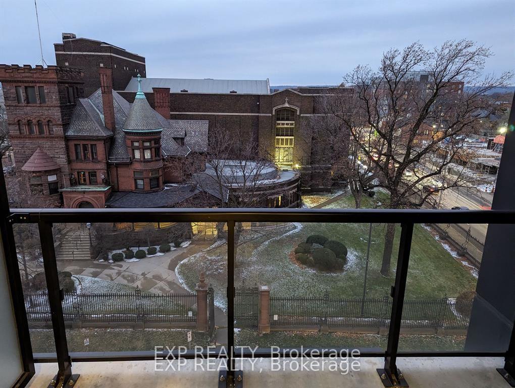 15 Queen Street S 604 #604 — photo 1