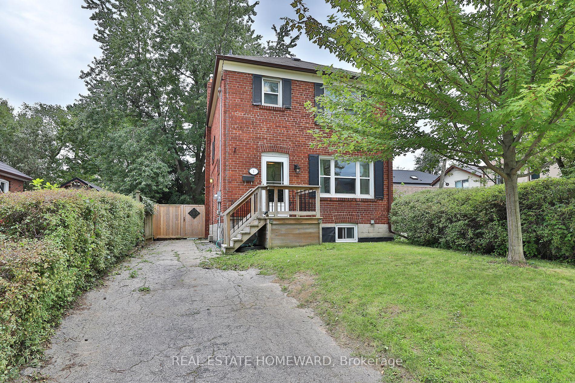 1 Pinegrove Avenue, Toronto — Detached for sale, photo 1