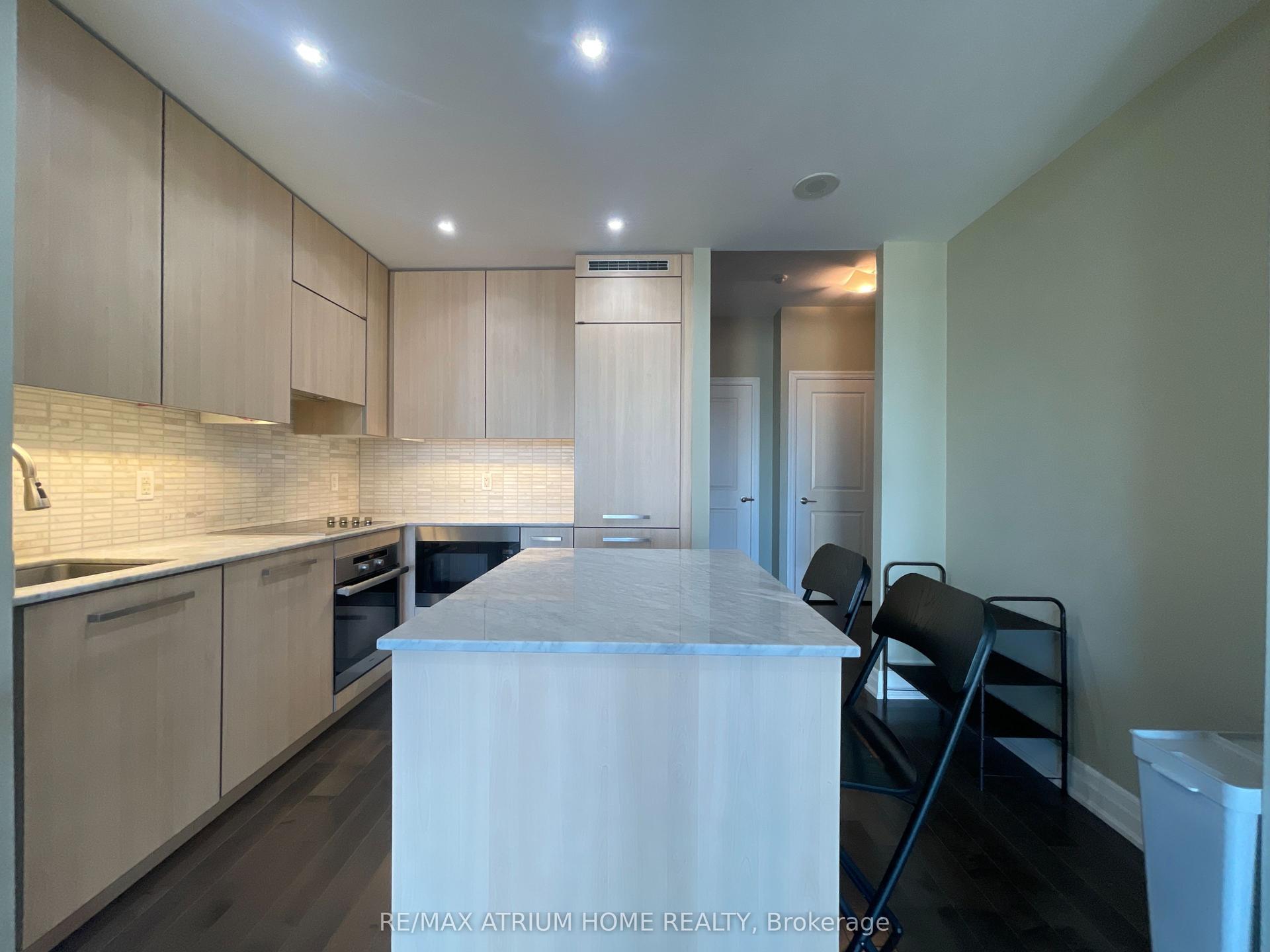 8 The Esplanade 3207 #3207, Toronto — Condo for lease, photo 1