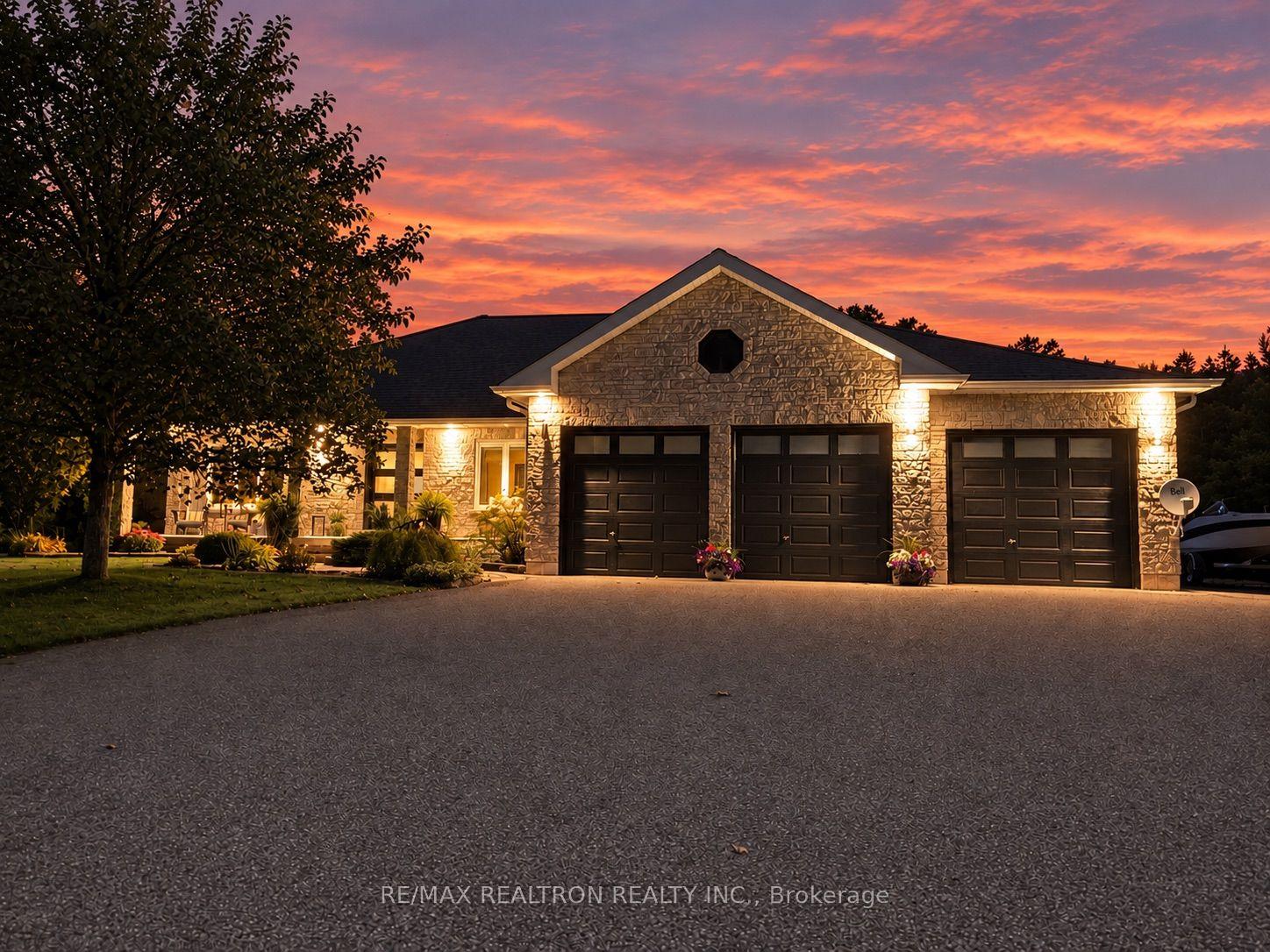 14 Lauder Road, Oro-Medonte — Detached for sale, photo 1