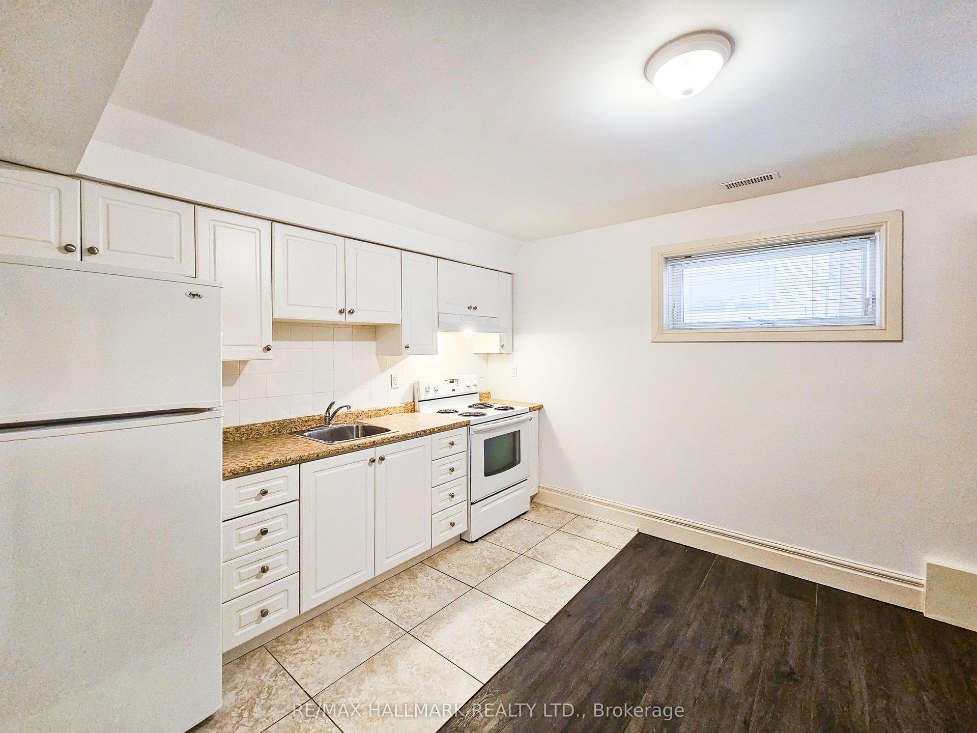 22 Roberta Drive Basement 2 #Basement 2, Toronto — Detached for lease, photo 1