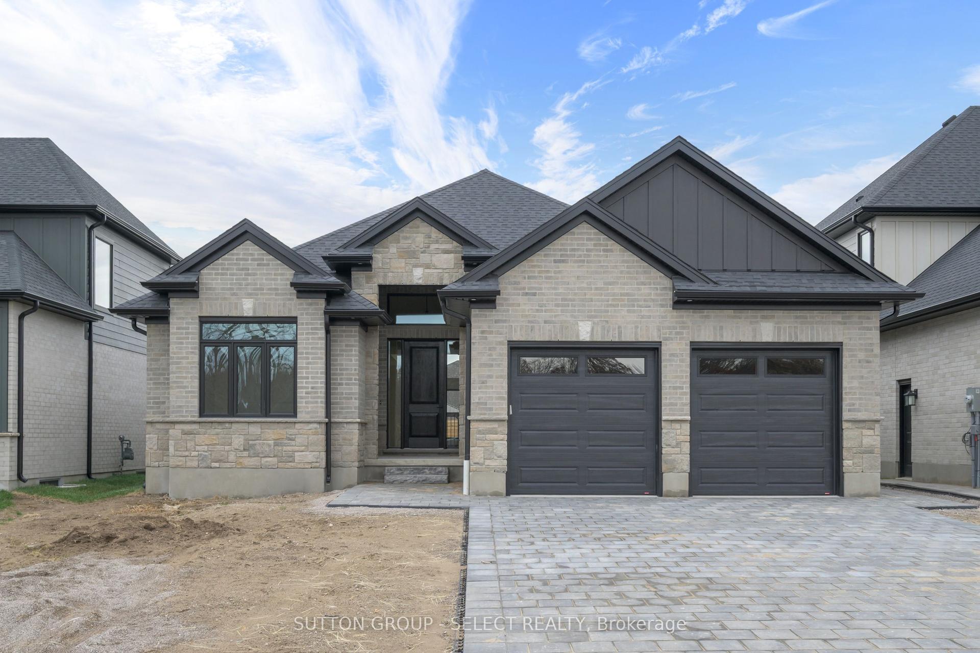 134 HARVEST Lane — photo 1