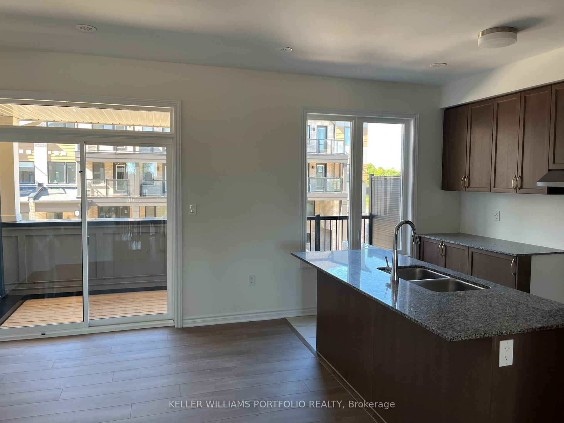 8 Thornbird Crescent Upper #Upper, Brampton — Townhouse for lease, photo 1