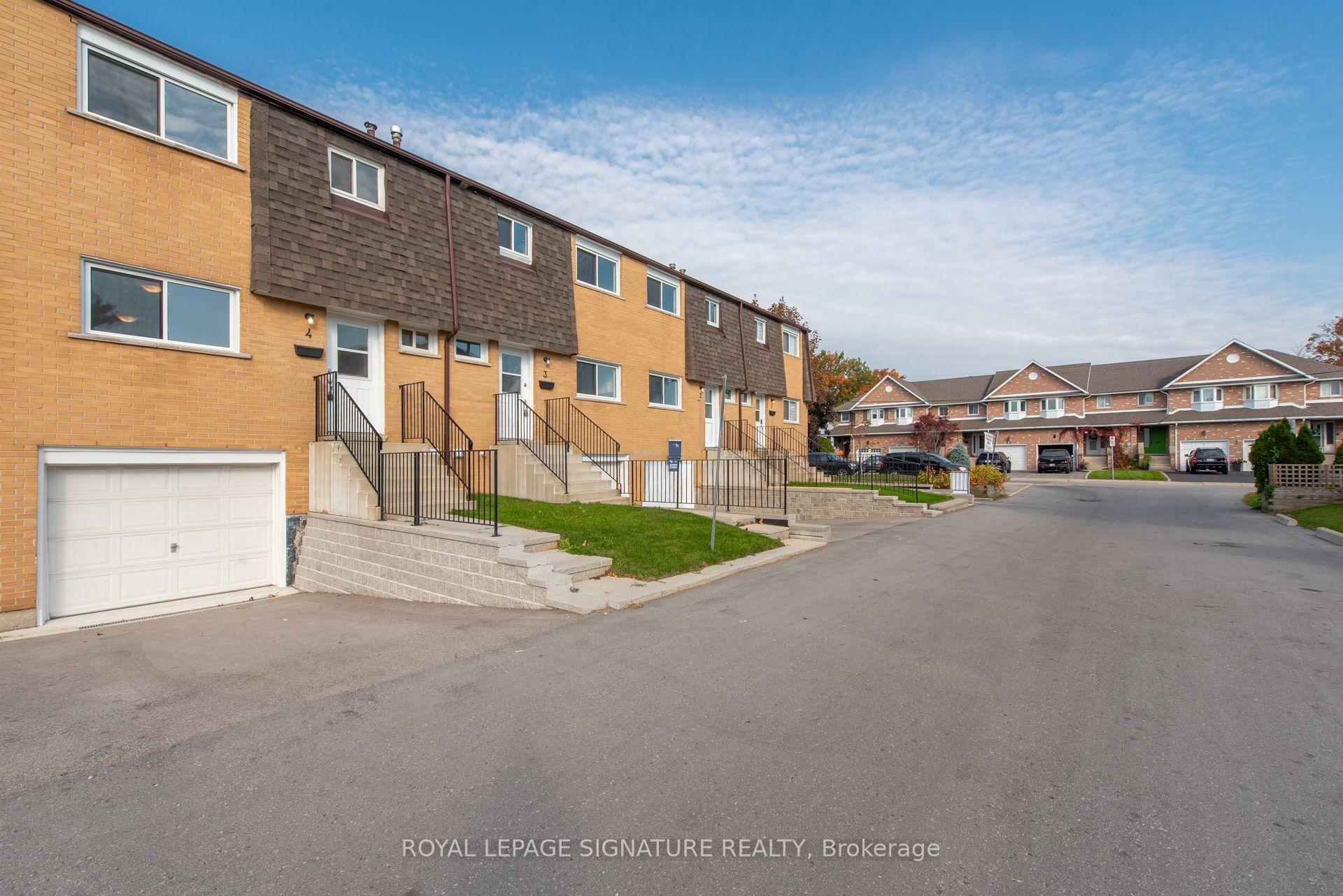 20 Anna Capri Drive 4 #4, Hamilton — Condo Town for sale, photo 1