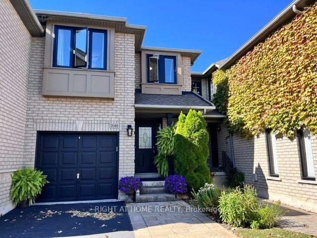 2081 Golden Orchard Trail Trail, Oakville — Townhouse for sale, photo 1