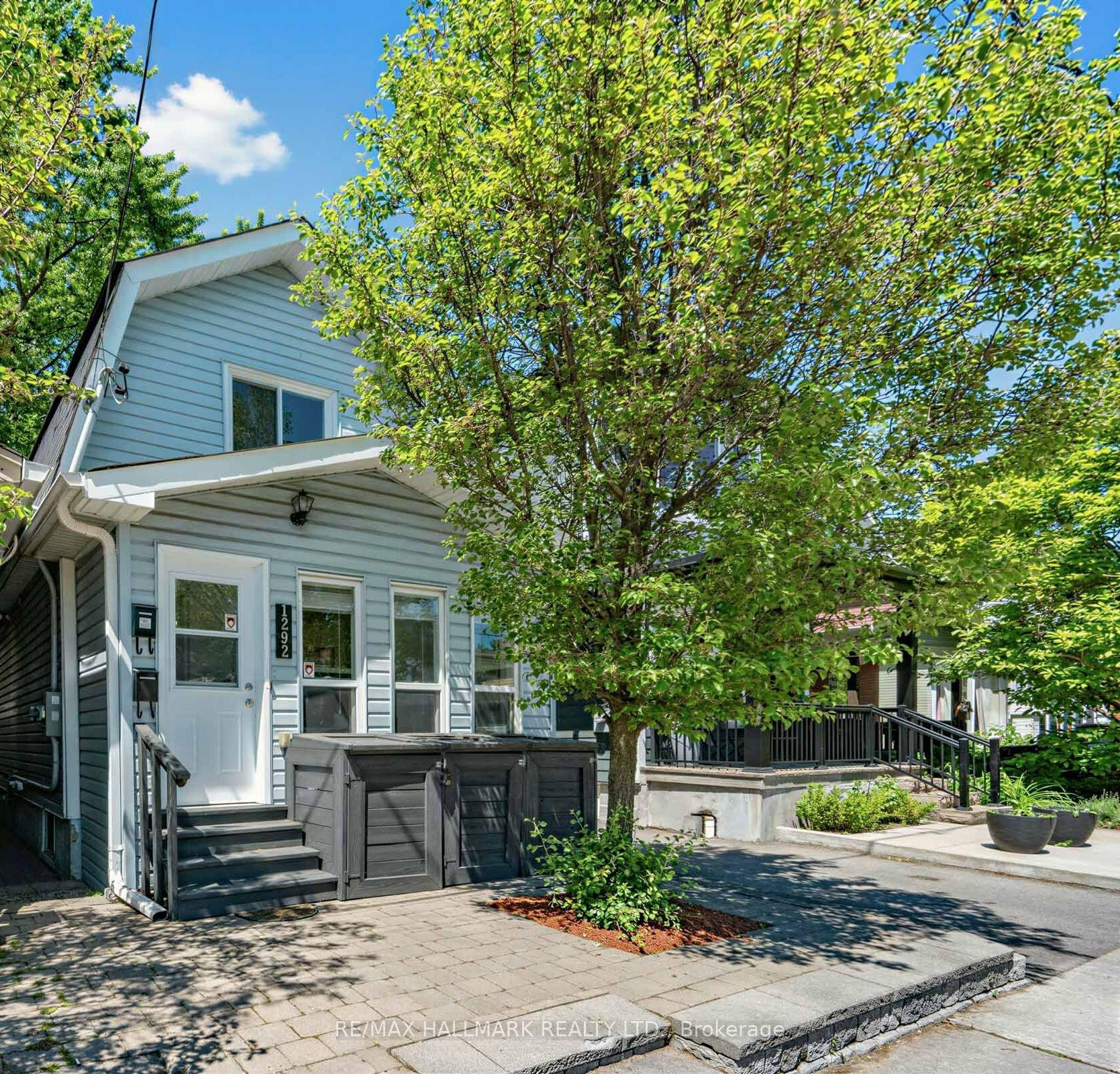 1292 Woodbine Avenue — photo 1
