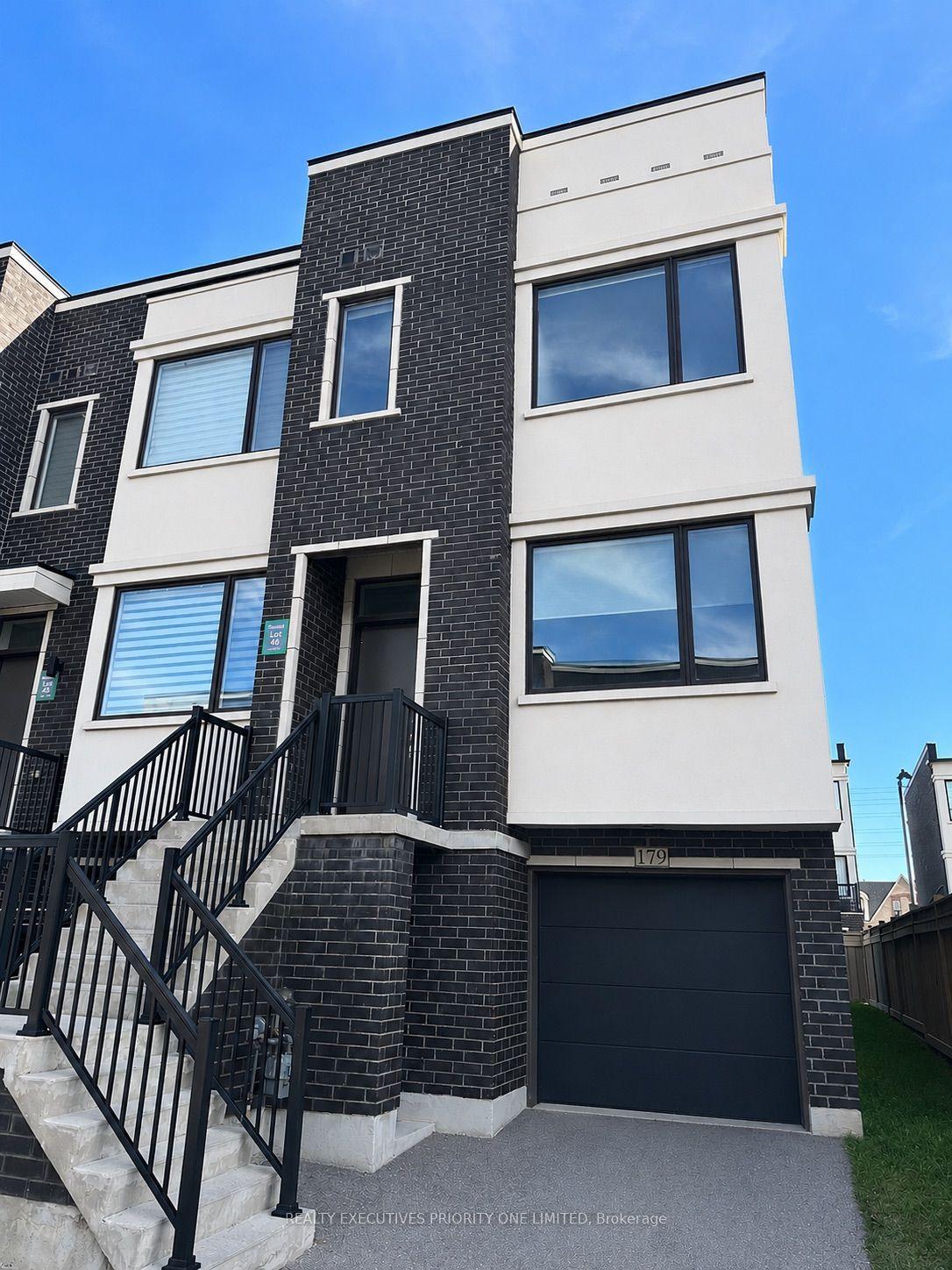 179 Sydney Circle, Vaughan — Townhouse for lease, photo 1