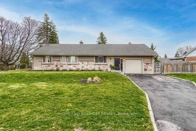 8 Sora Drive — photo 1