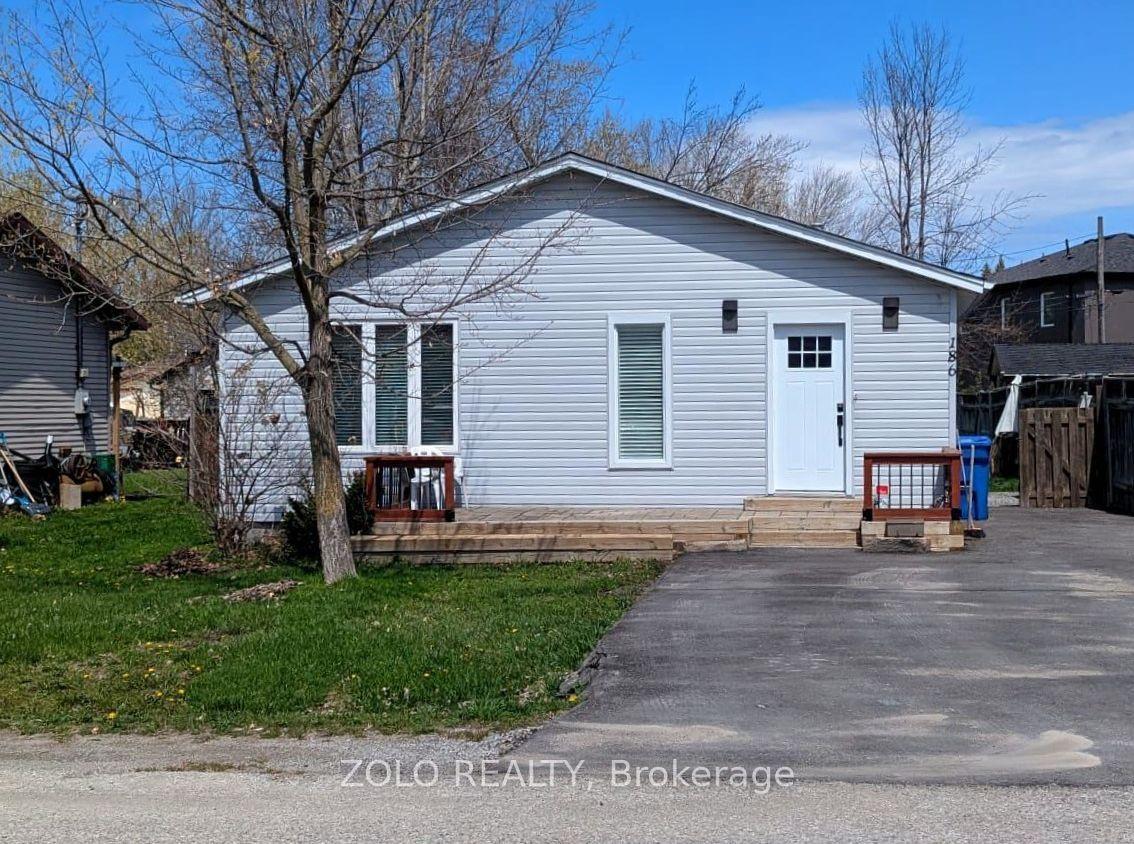 186 Beach Road — photo 1