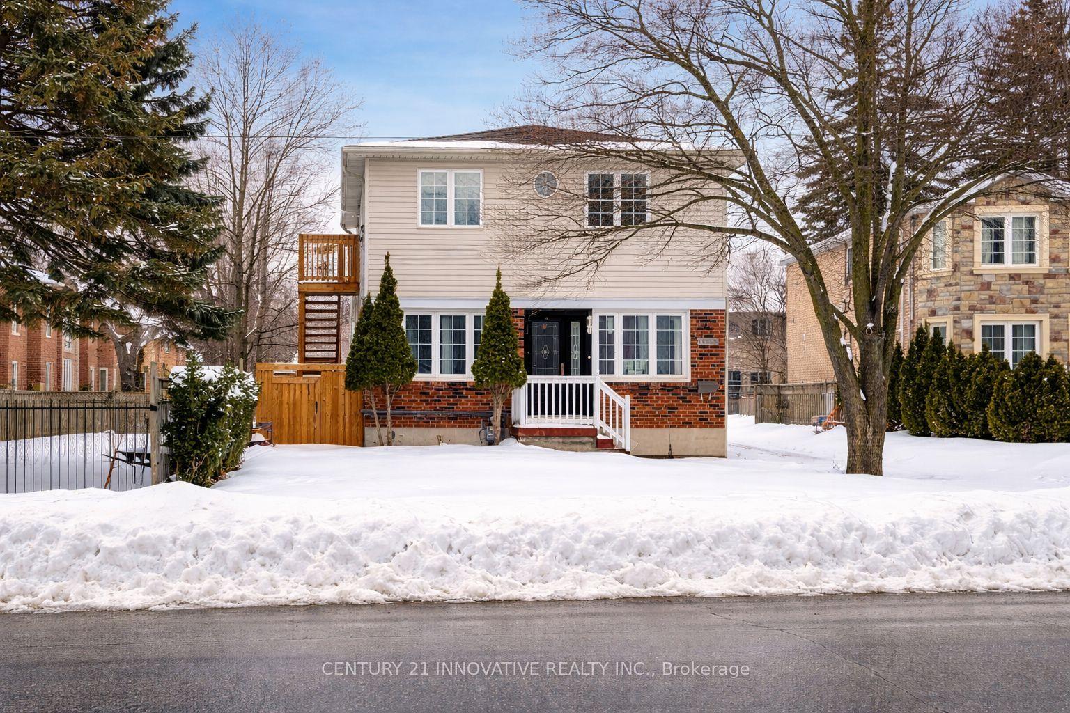 3325 Ellesmere Road — photo 1