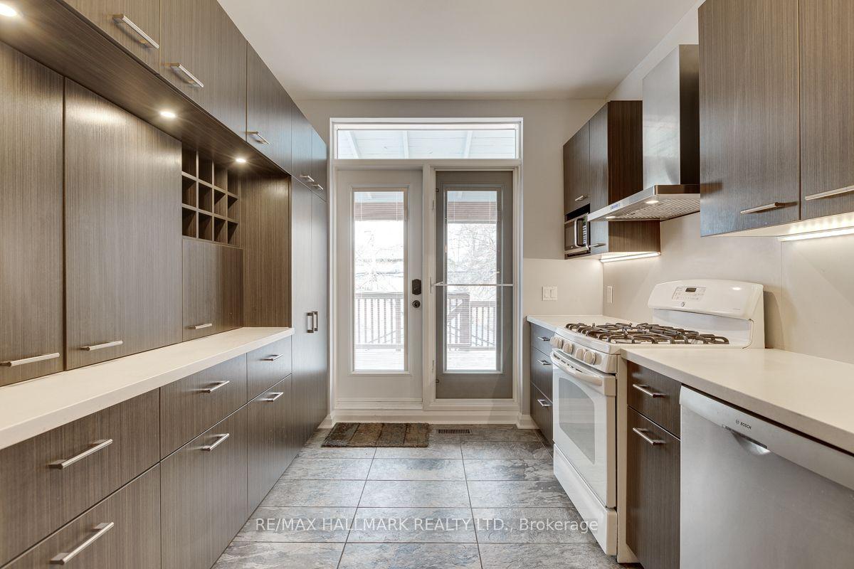 262 Highfield Road, Toronto — Semi-Detached for lease, photo 1