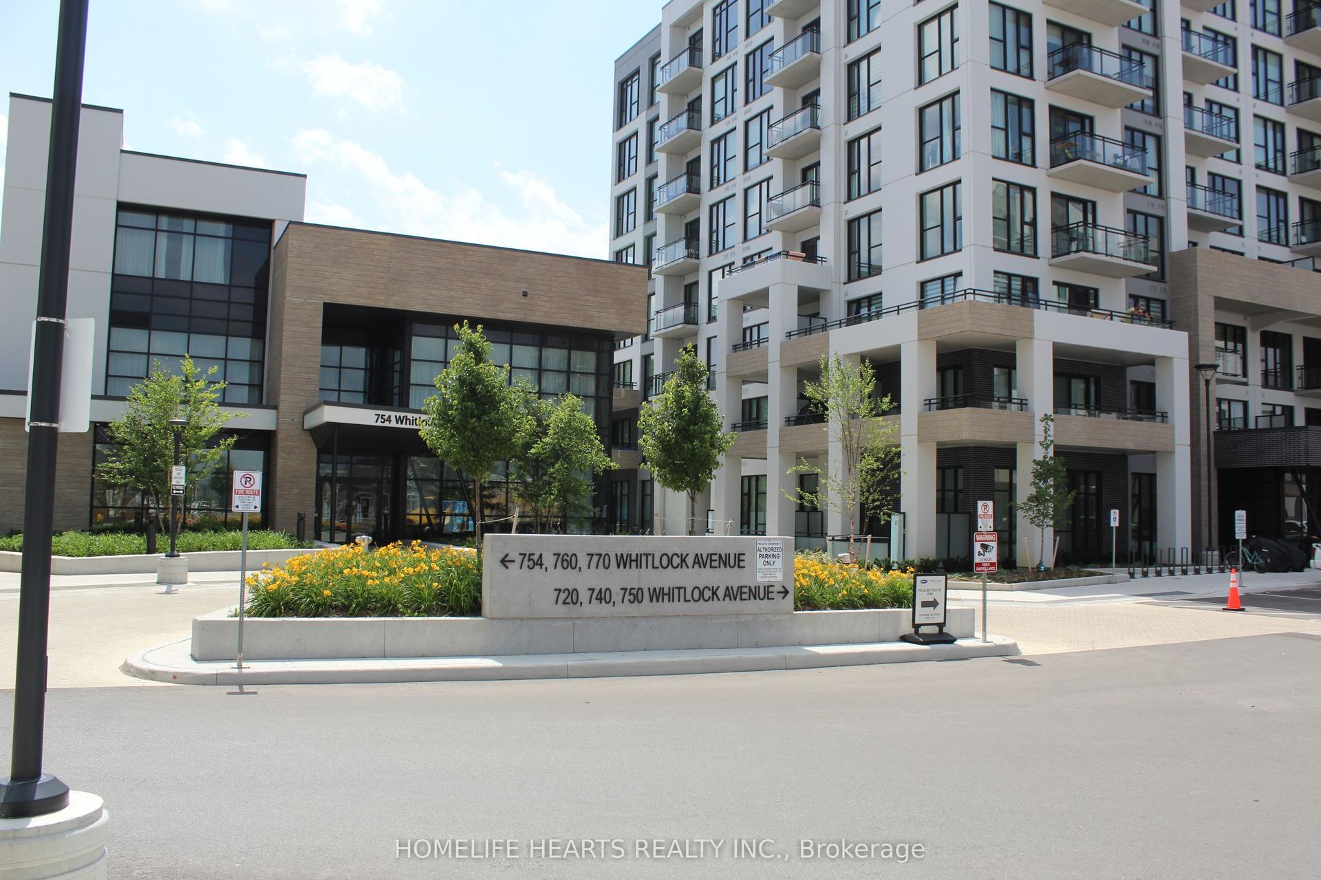 740 Whitlock Avenue 816 #816, Milton — Condo for lease, photo 1