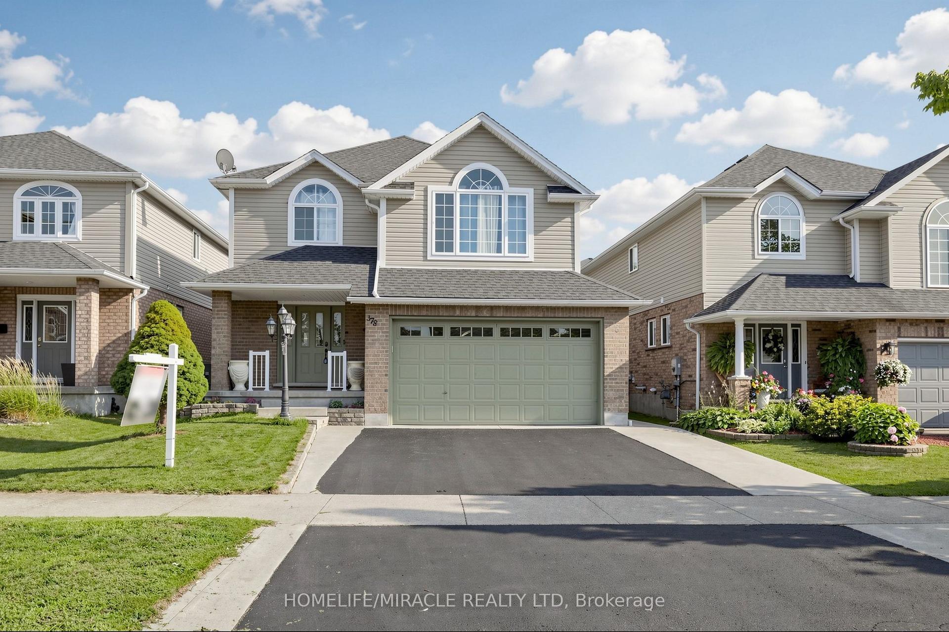 378 Mountain Laurel Crescent, Kitchener — Detached for sale, photo 1