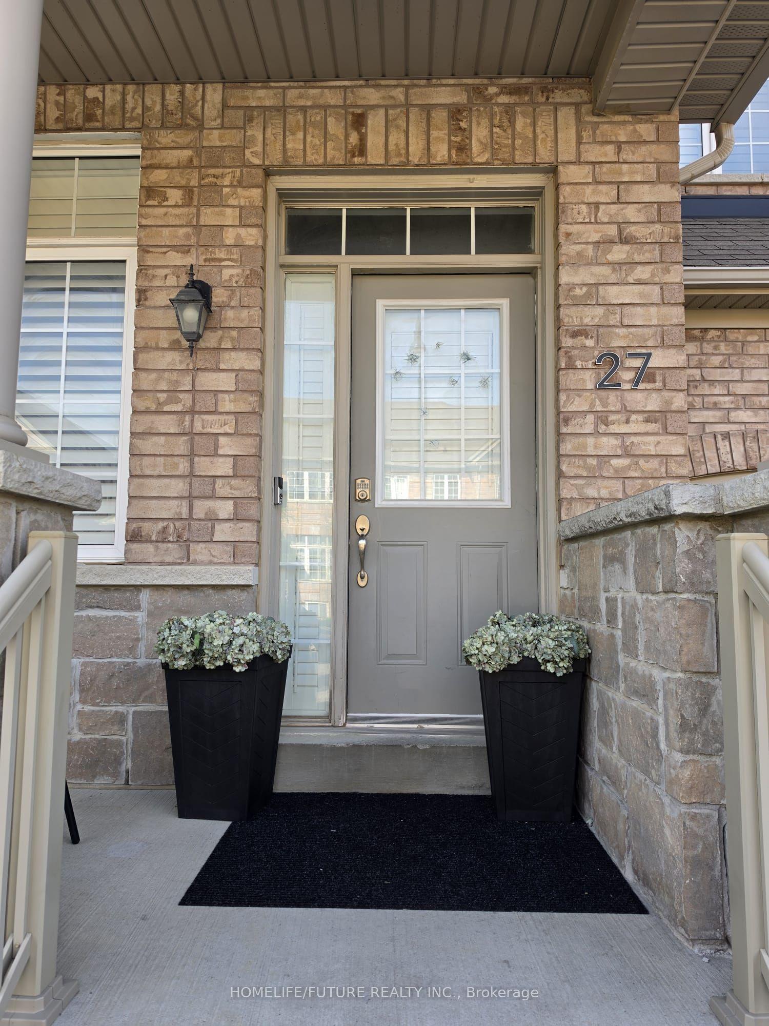 27 Saint Dennis Road, Brampton — Townhouse for lease, photo 1