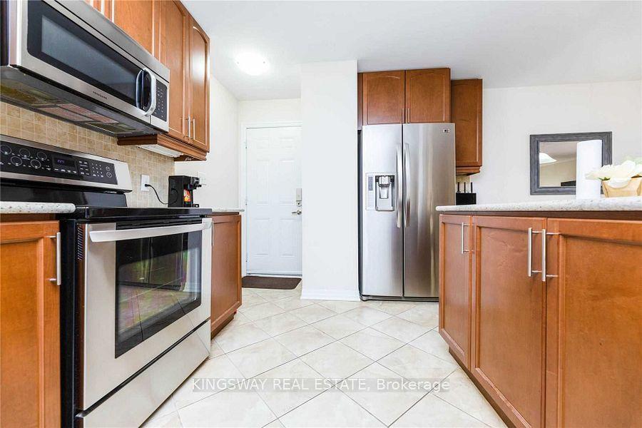 31 S Bleasdale Avenue S, Brampton — Detached for lease, photo 1