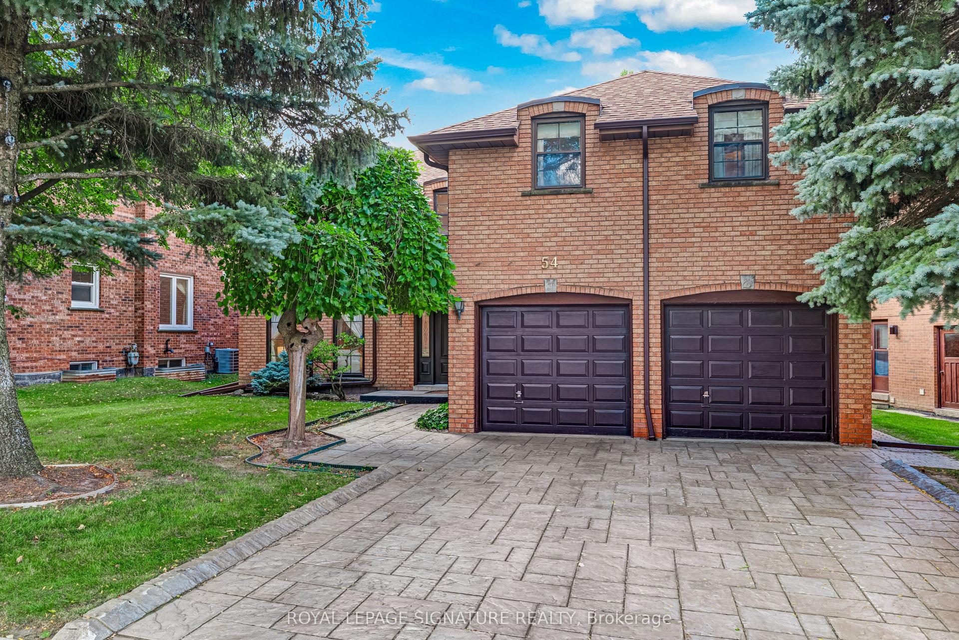 54 Ambrose Road, Toronto — Detached for sale, photo 1