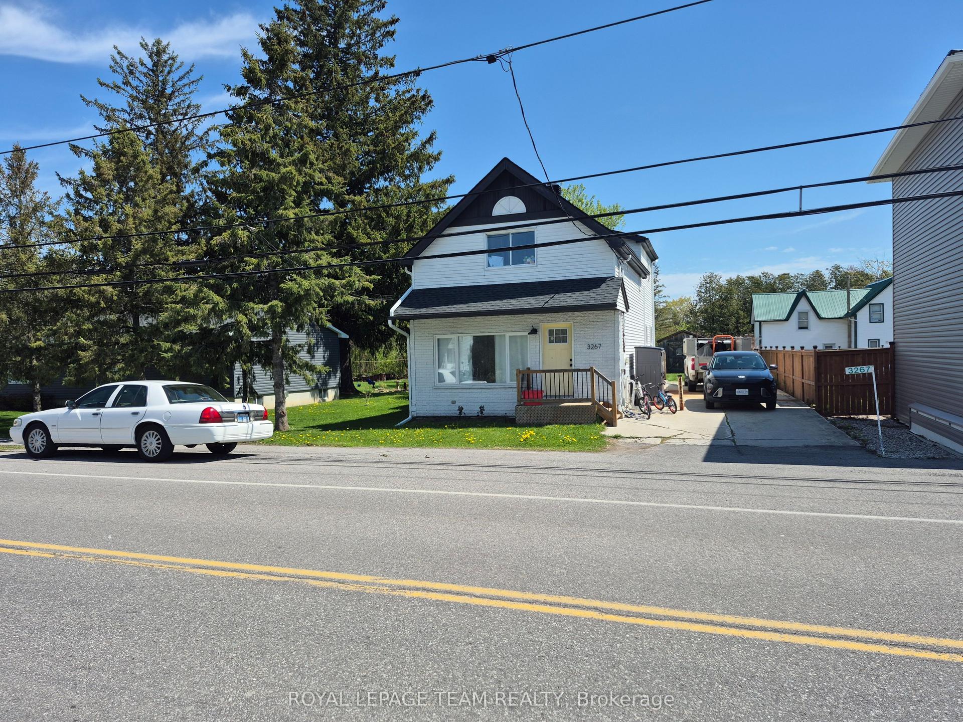 3267 Yorks Corners Road S — photo 1