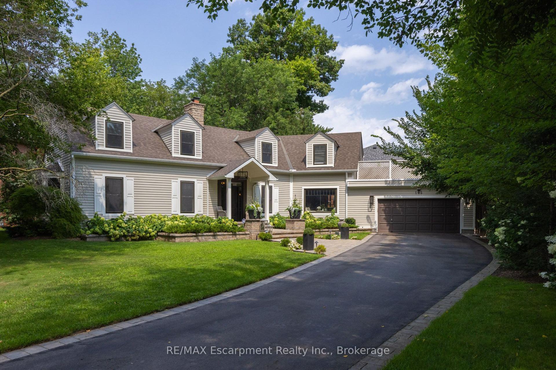 105 WHITTINGTON Place, Oakville — Detached for sale, photo 1