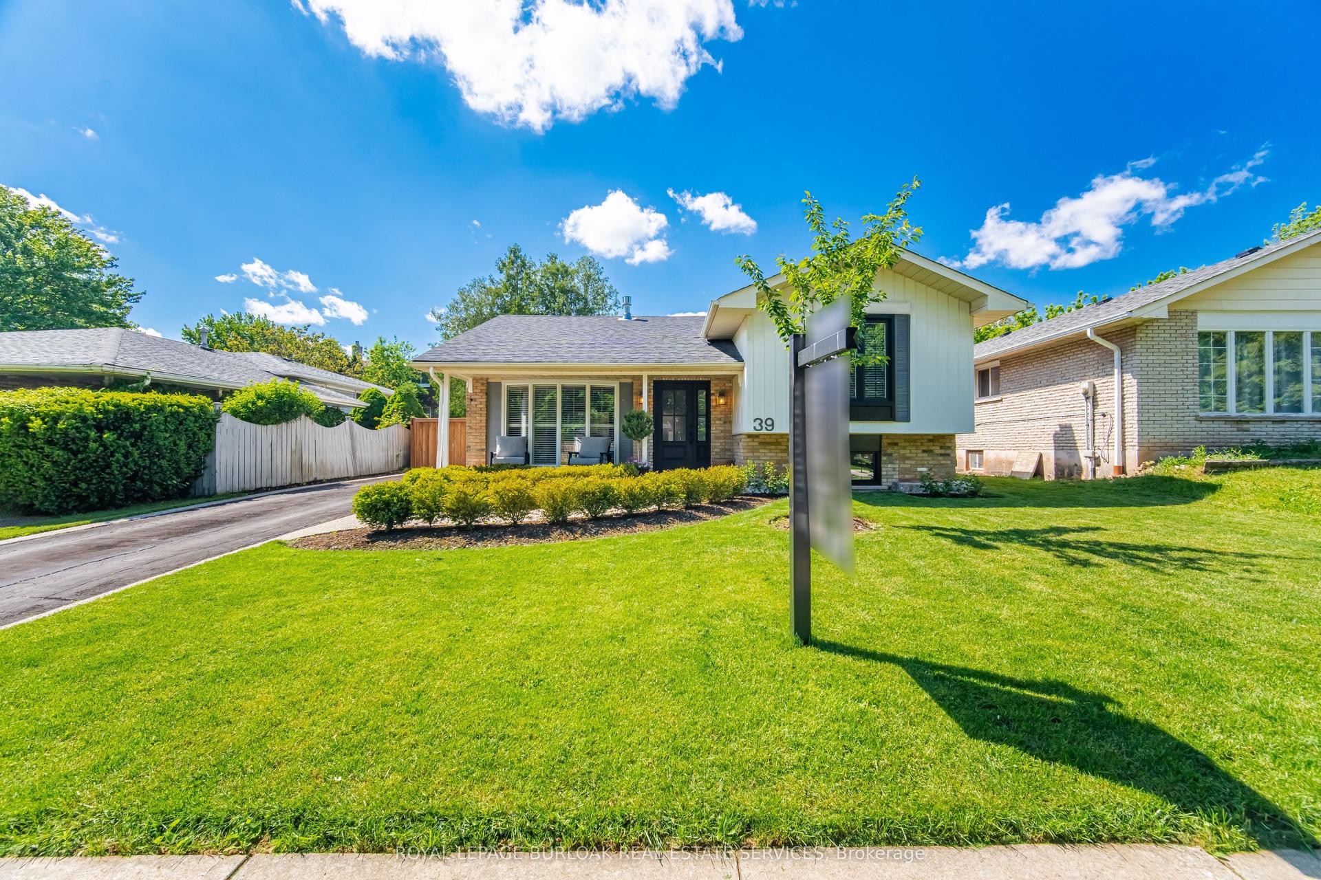 39 Culham Street, Oakville — Detached for sale, photo 1