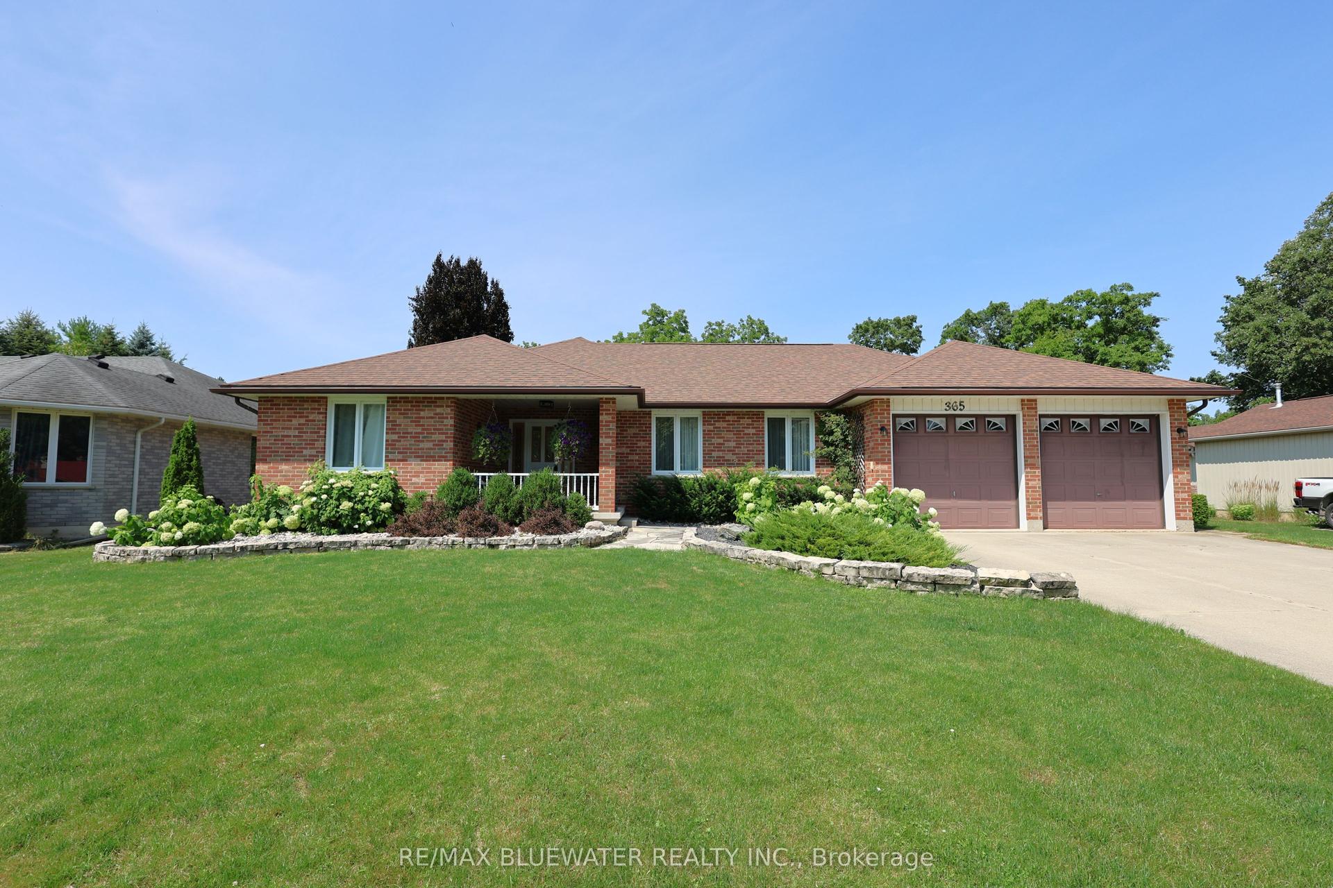 365 Station Street, North Middlesex — Detached for sale, photo 1