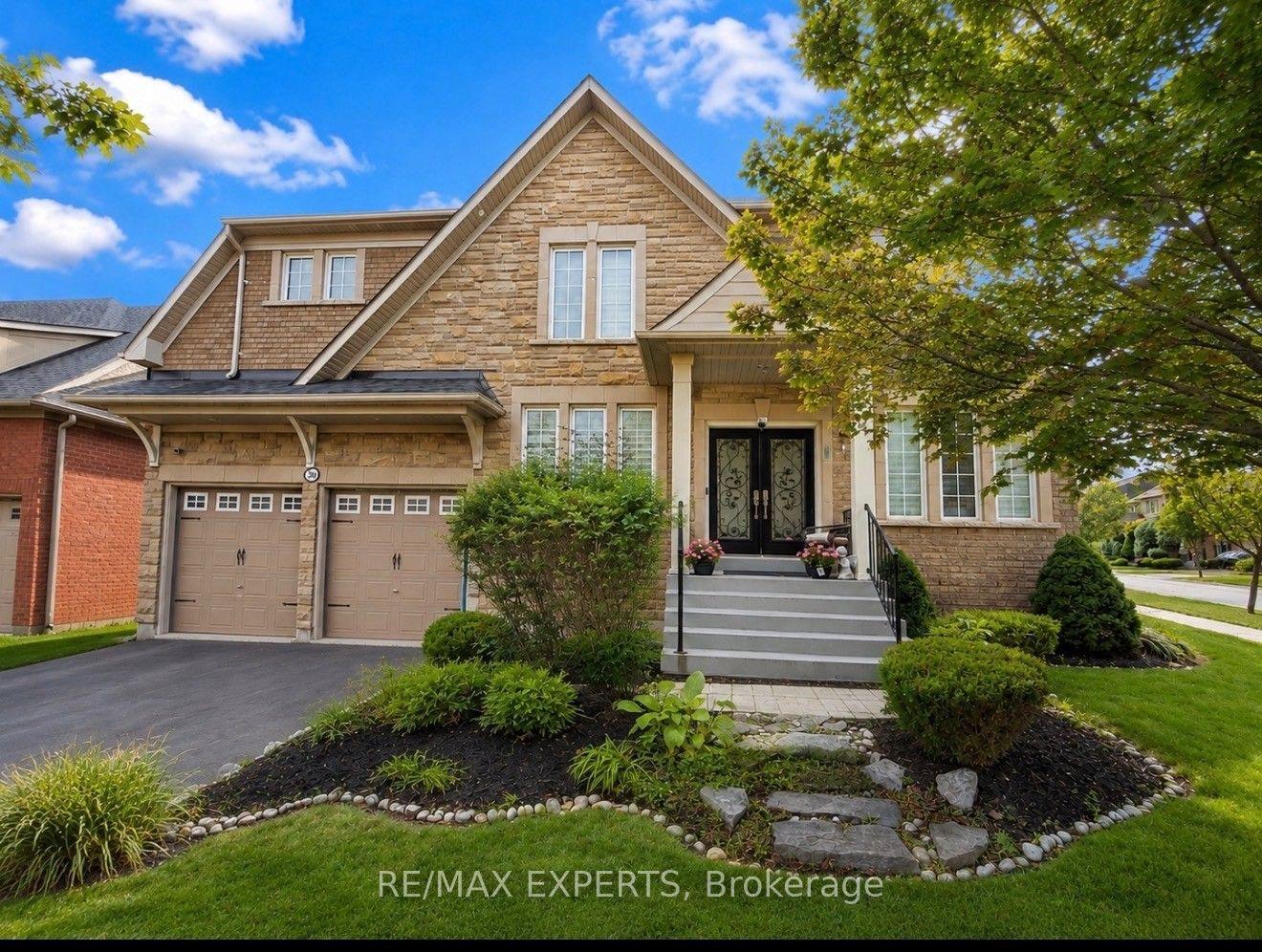 30 Alhart Street, Richmond Hill — Detached for sale, photo 1