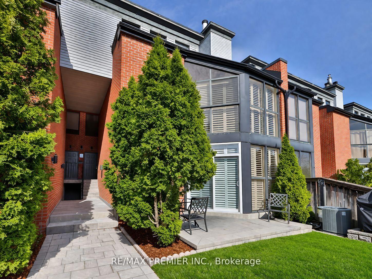 100 Arbors Lane 8 #8, Vaughan — Condo Town for sale, photo 1